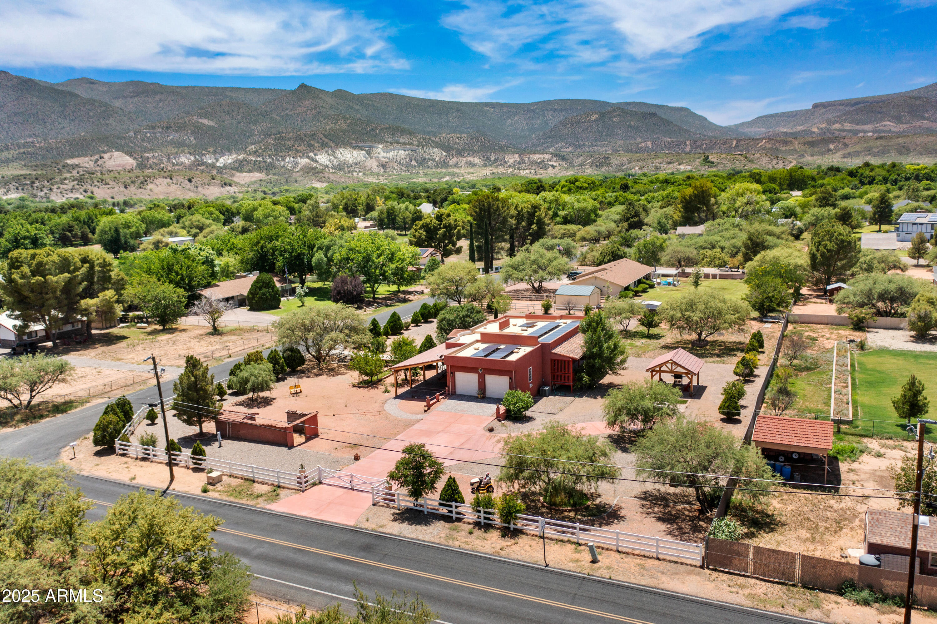 COUNTRY ESTATES UNIT 3 - Residential
