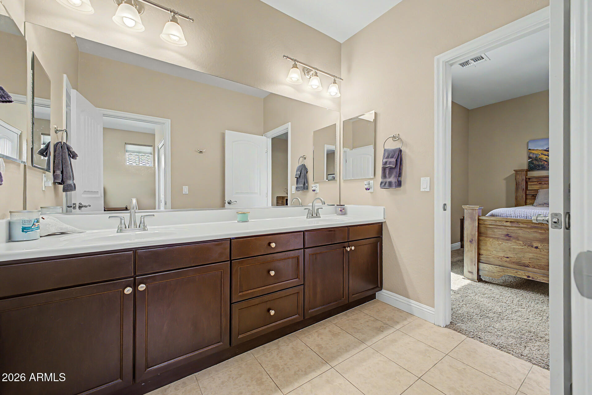 LUCIA AT QUEEN CREEK - Residential
