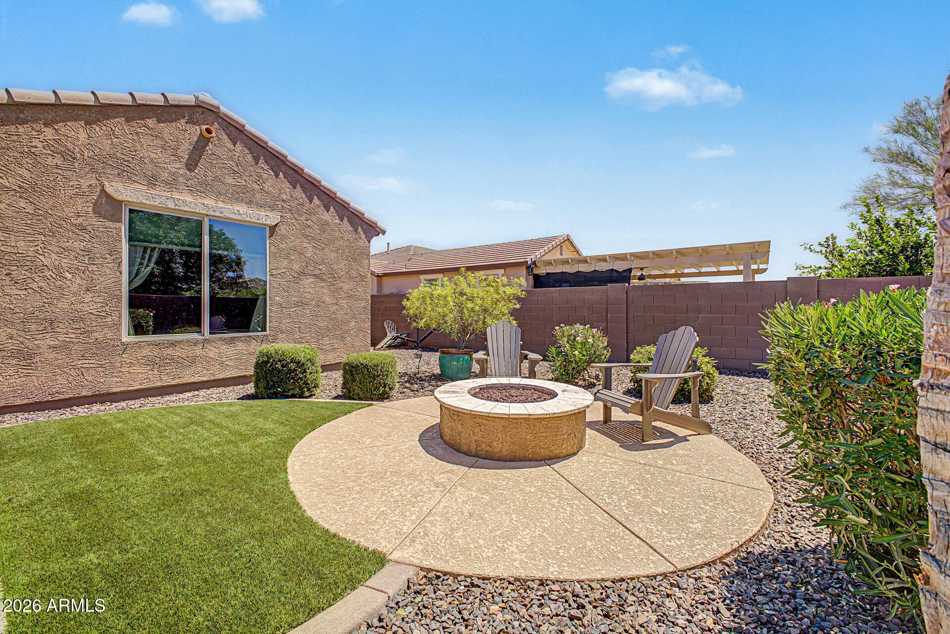 LUCIA AT QUEEN CREEK - Residential