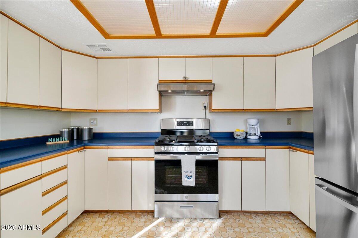 HOPKINS RANCH UNIT 1 - Commercial Sale