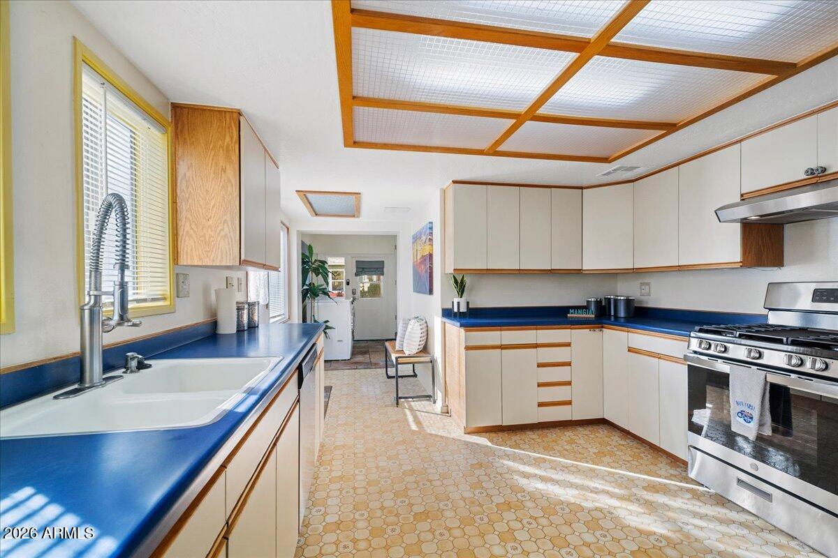 HOPKINS RANCH UNIT 1 - Commercial Sale