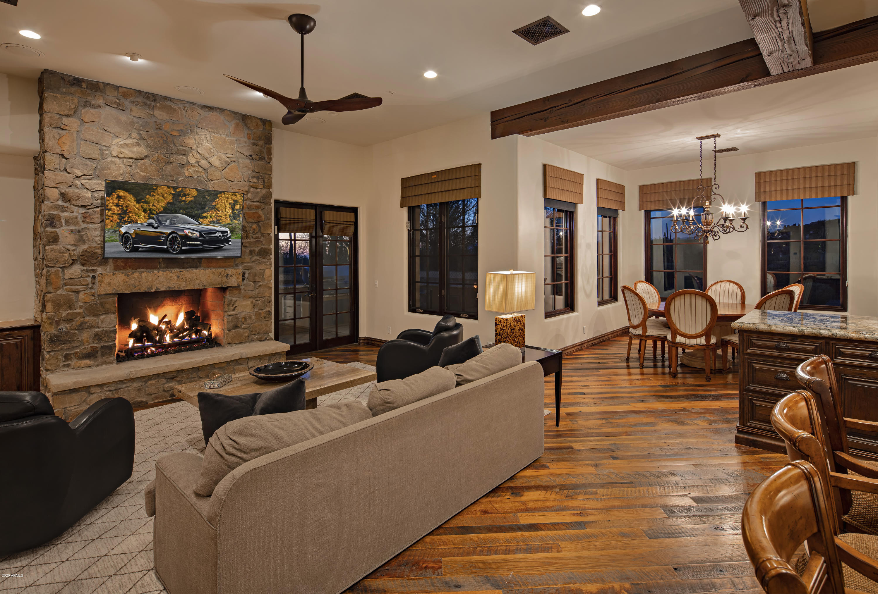 ESTANCIA - Residential