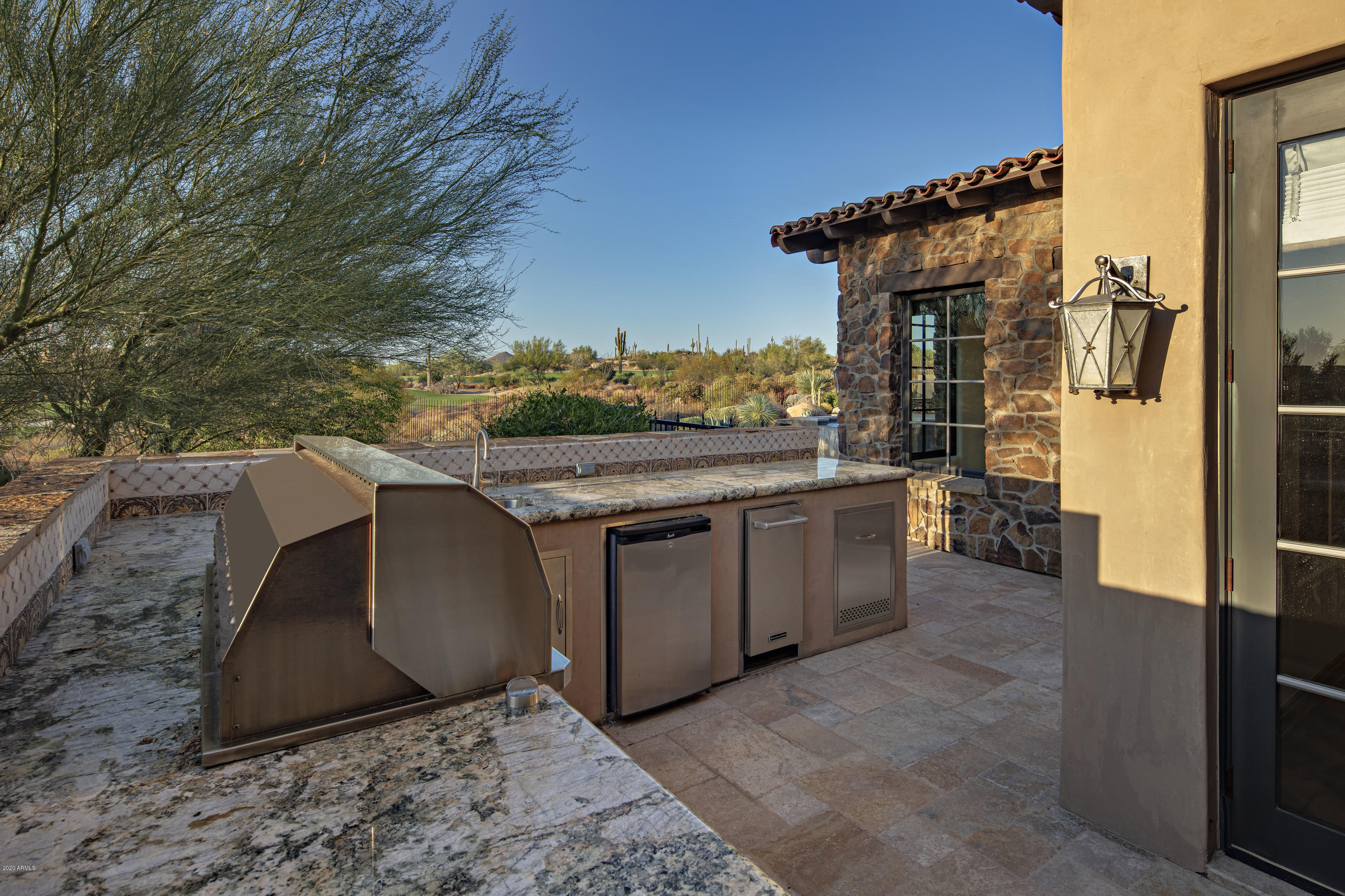 ESTANCIA - Residential