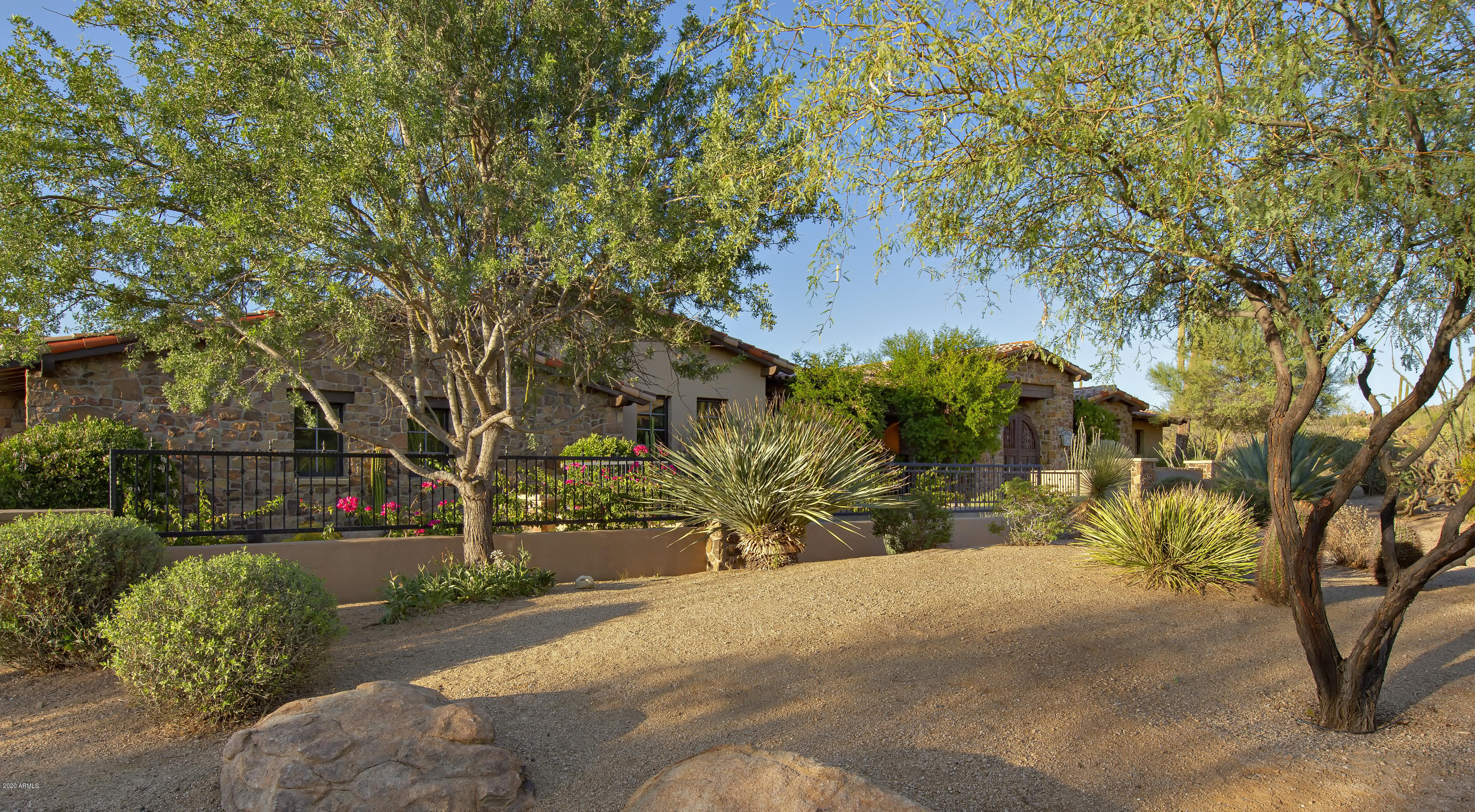 ESTANCIA - Residential