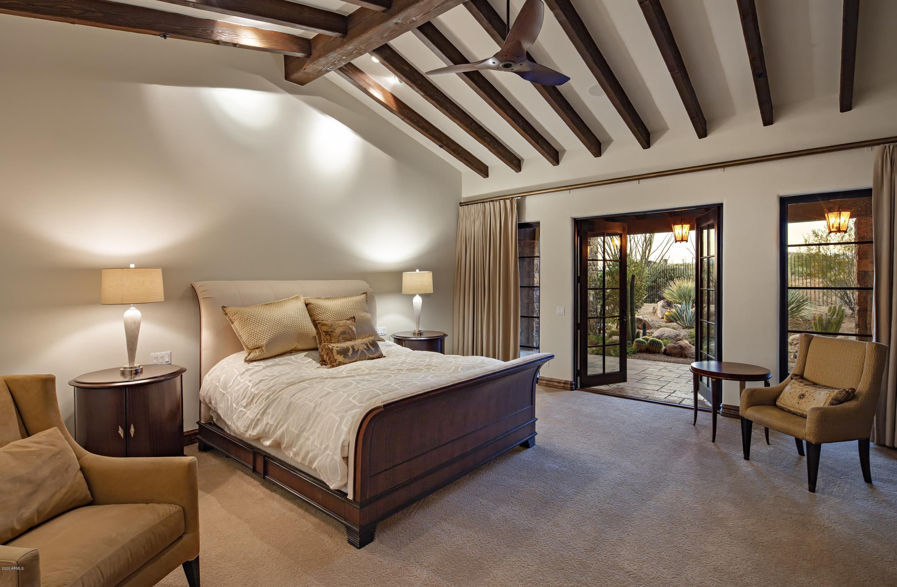 ESTANCIA - Residential