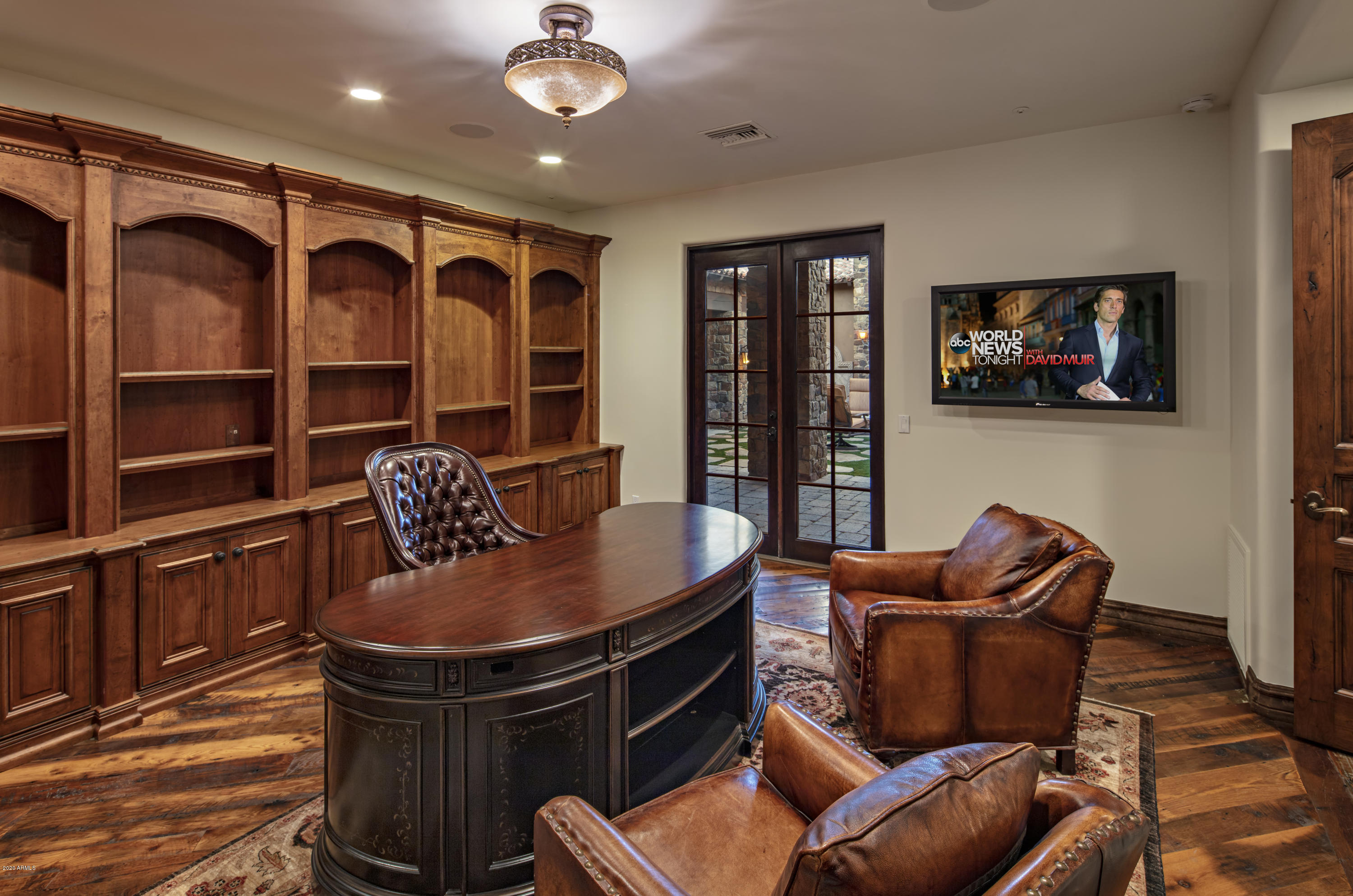 ESTANCIA - Residential