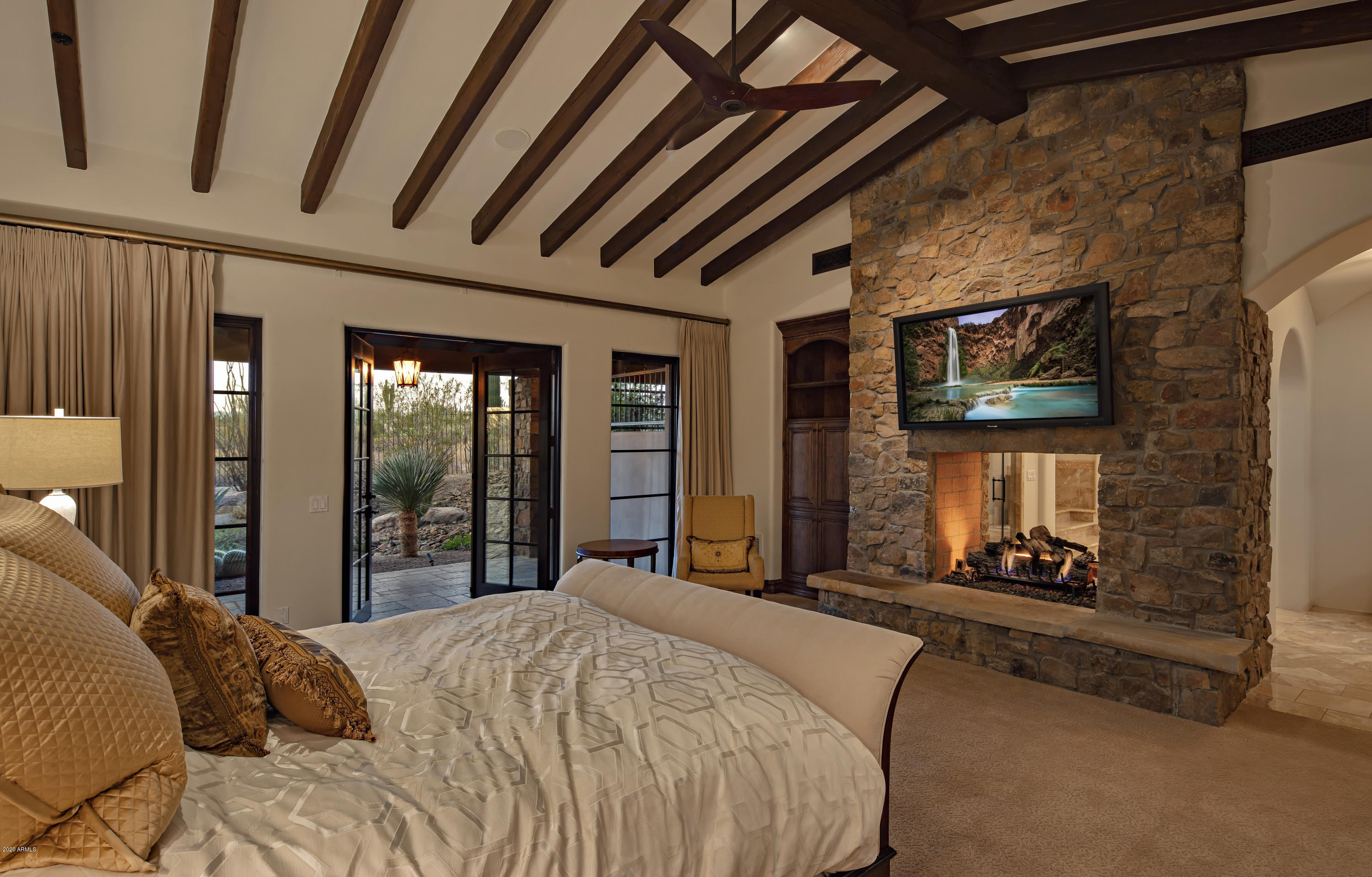 ESTANCIA - Residential