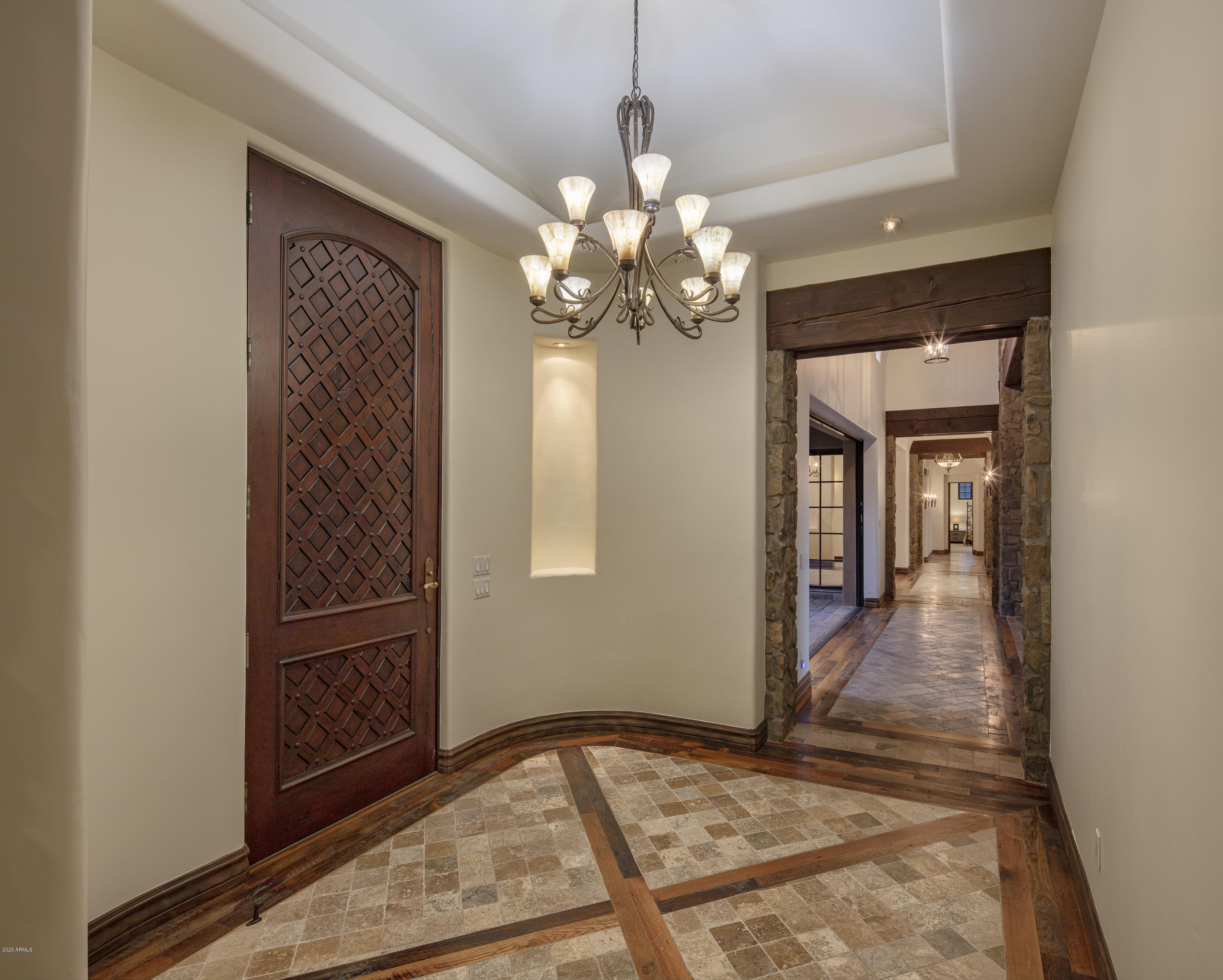 ESTANCIA - Residential