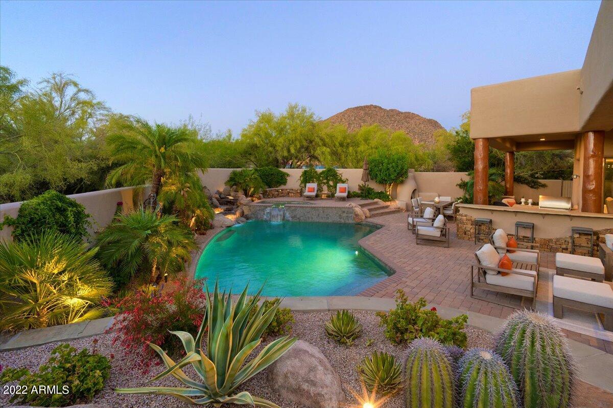 Desert Highlands - Residential