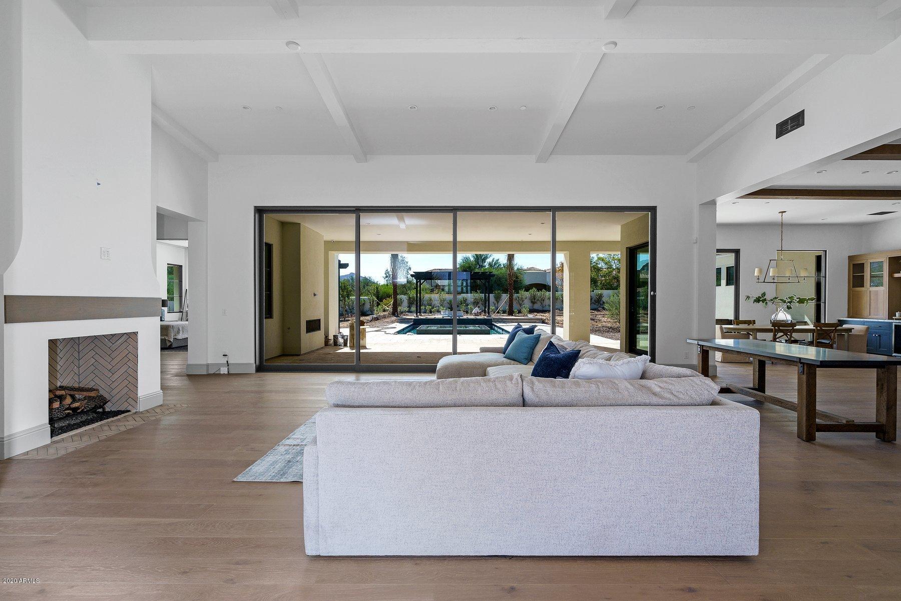 VISTA LINDA - Residential