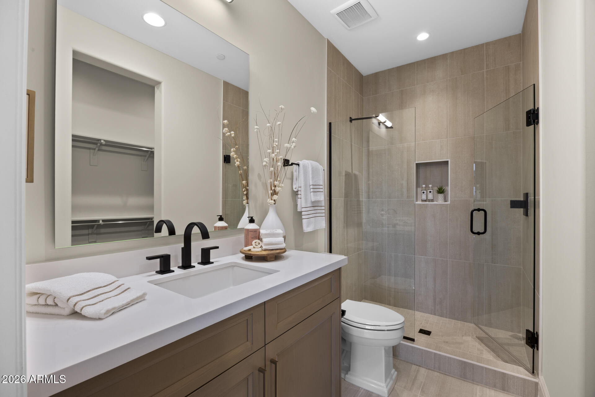 EMERALD HILLS - Residential