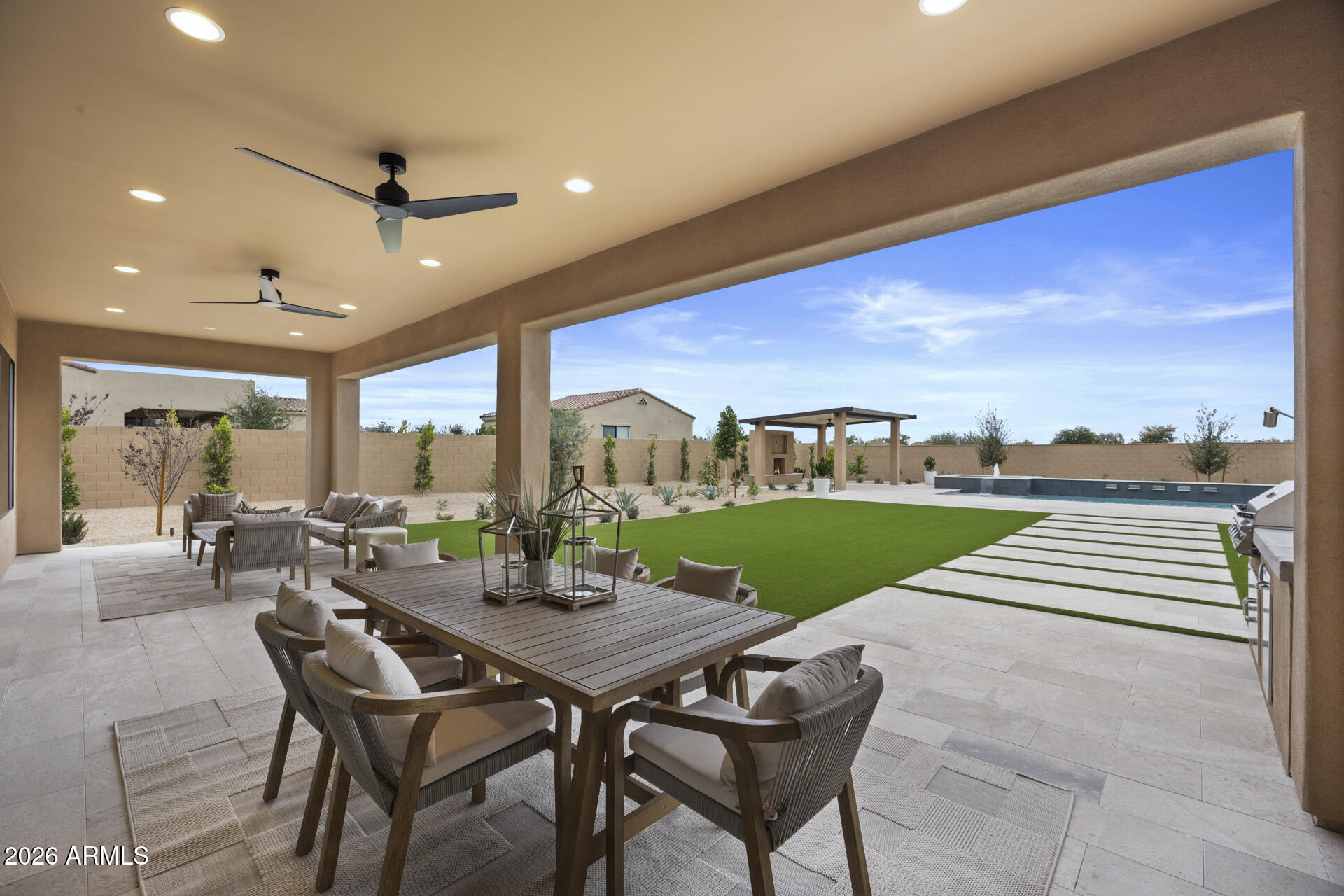 EMERALD HILLS - Residential