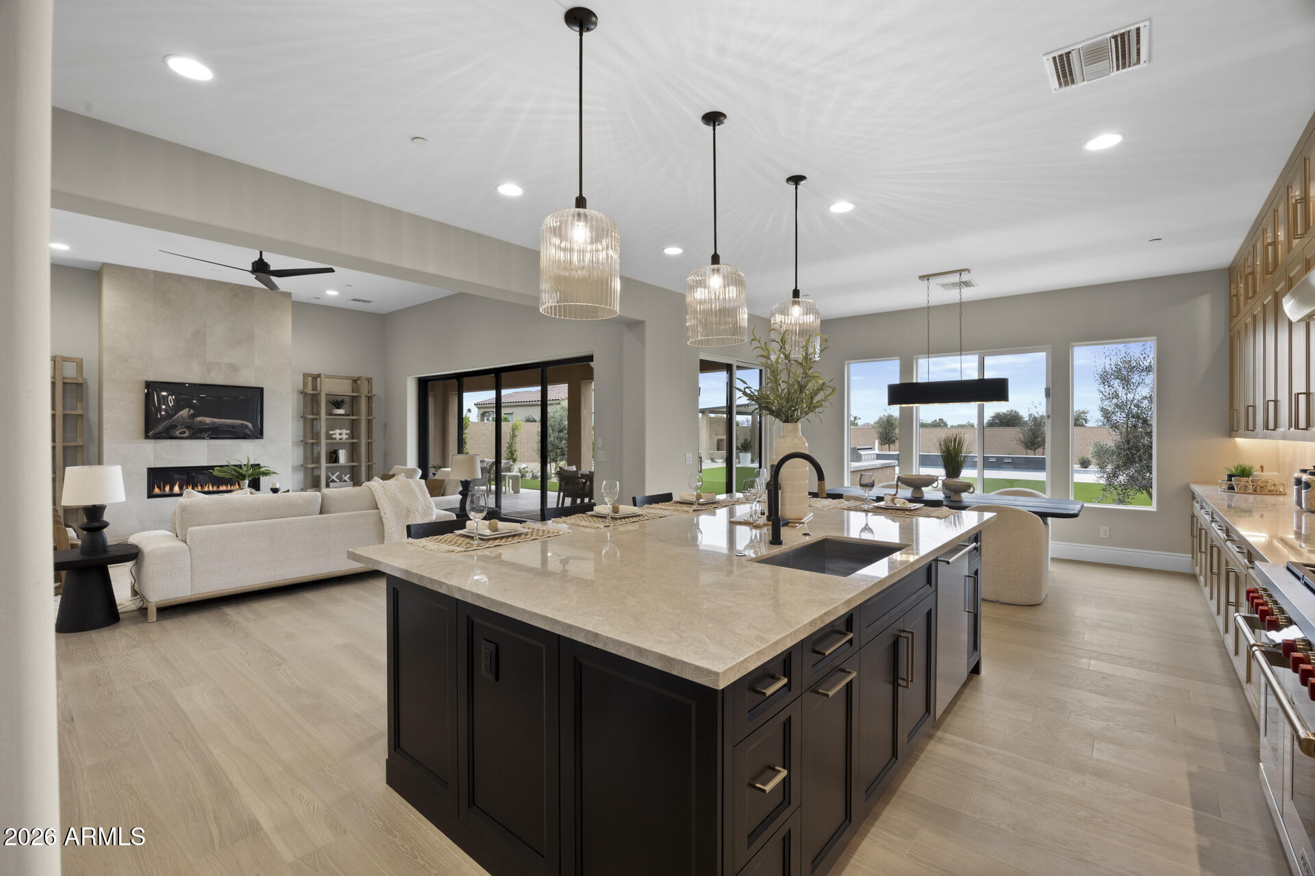 EMERALD HILLS - Residential