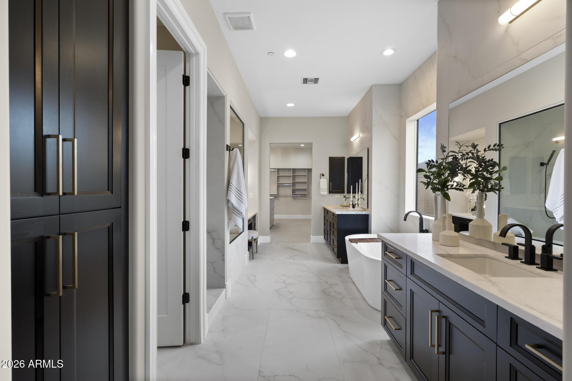 EMERALD HILLS - Residential
