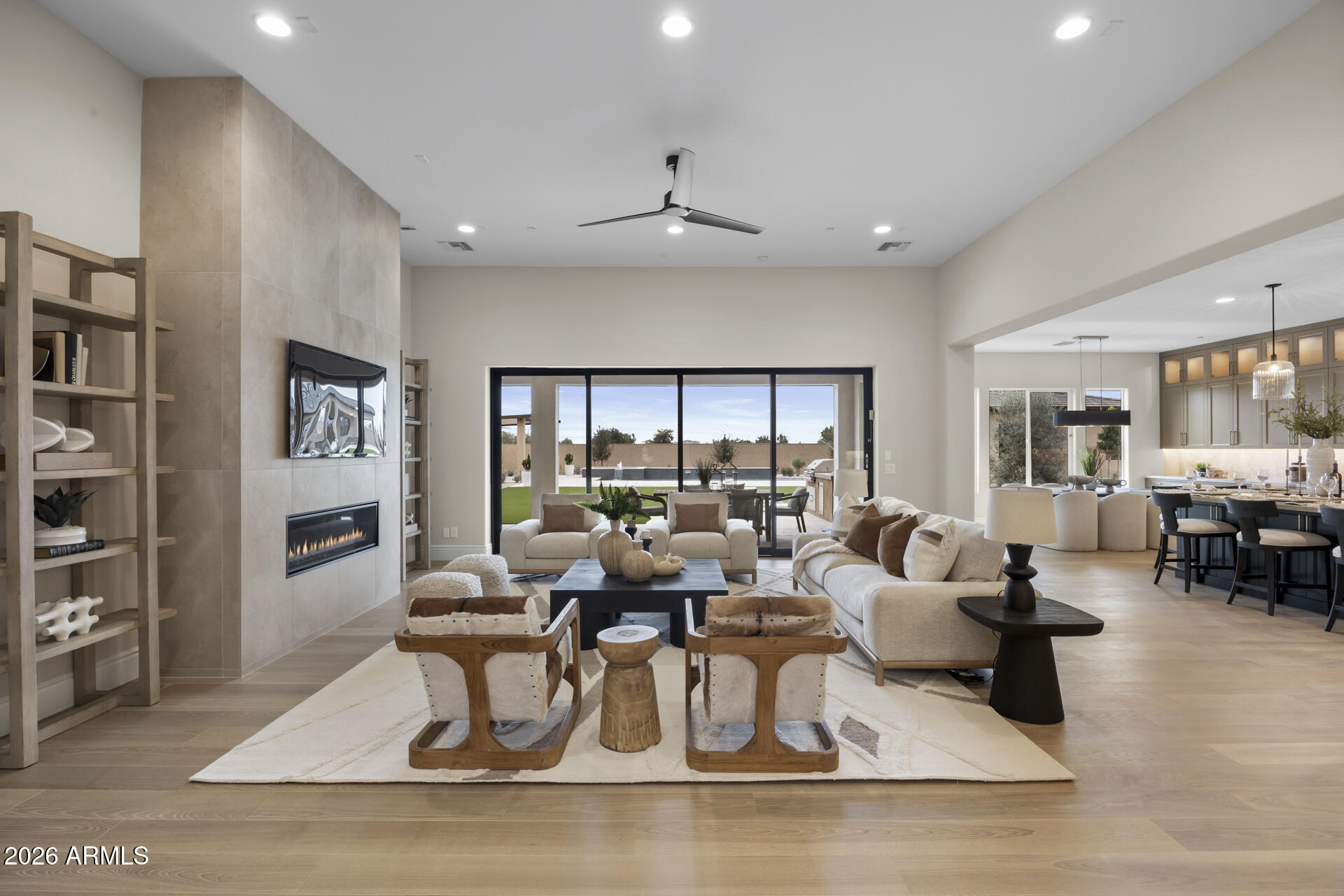 EMERALD HILLS - Residential