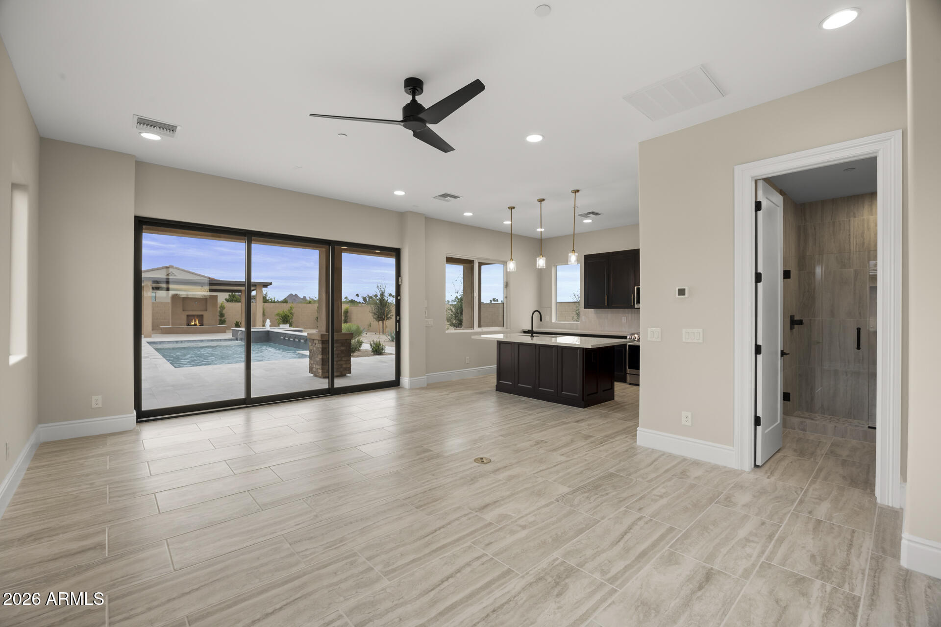 EMERALD HILLS - Residential
