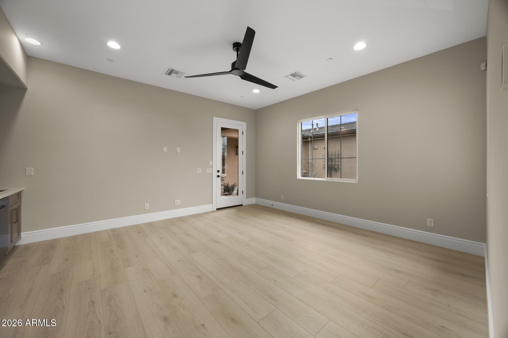 EMERALD HILLS - Residential