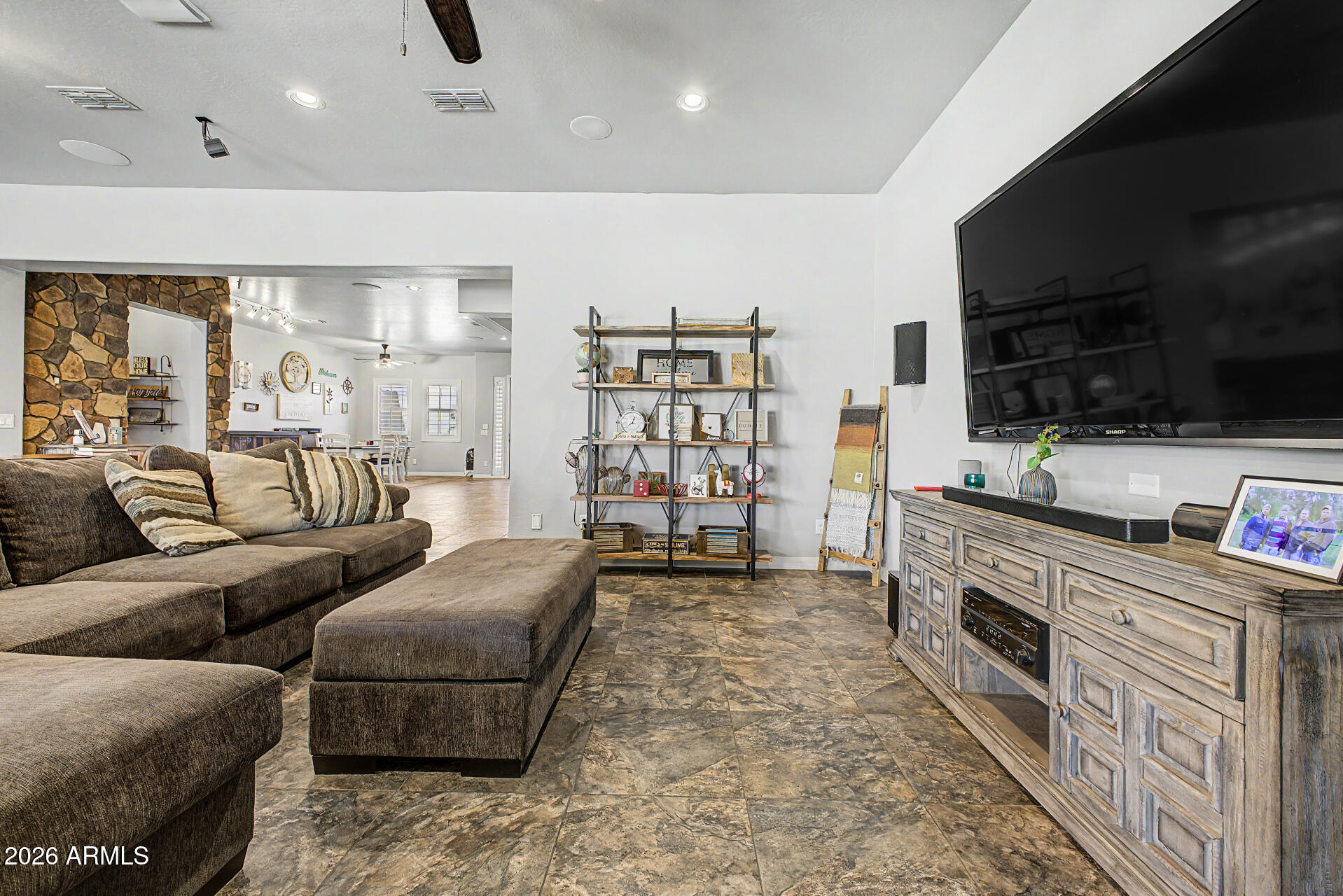 PASQUALETTI MOUNTAIN RANCH PHASE 2 AND 3 AMD - Residential
