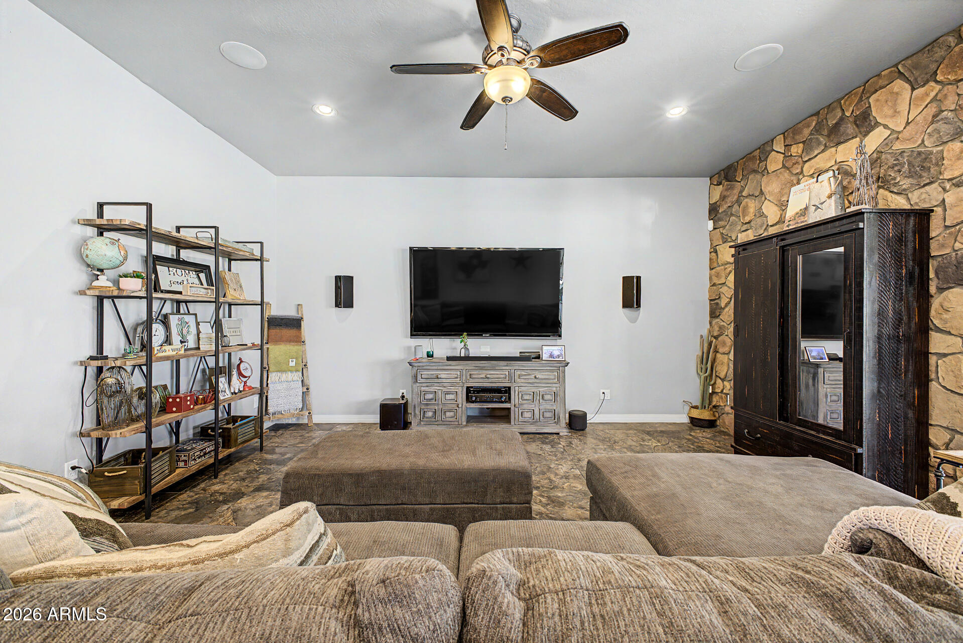 PASQUALETTI MOUNTAIN RANCH PHASE 2 AND 3 AMD - Residential