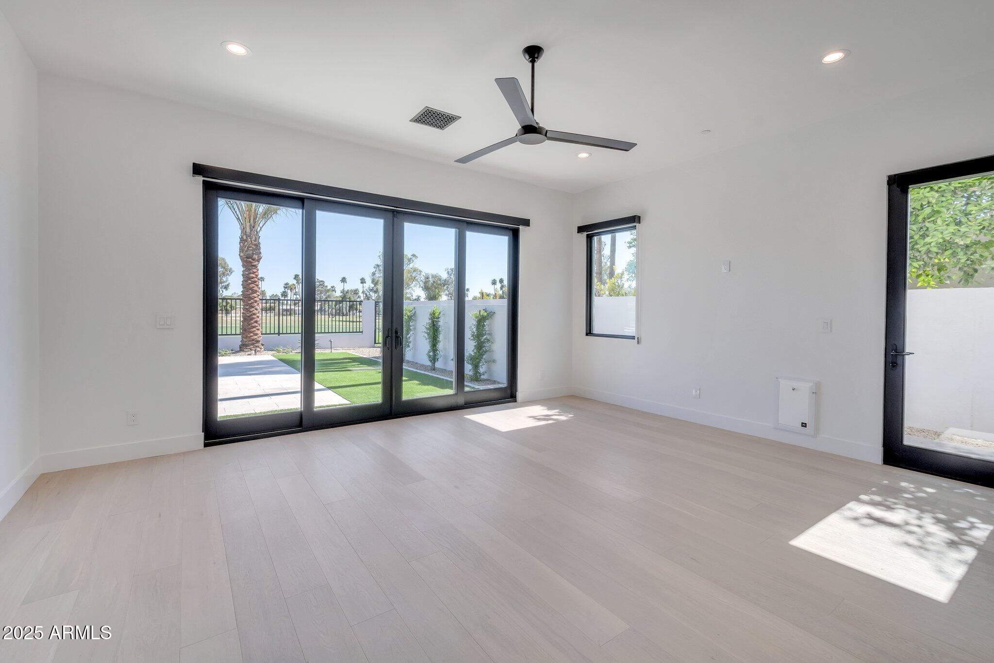 PALO VIENTO 2 - Residential