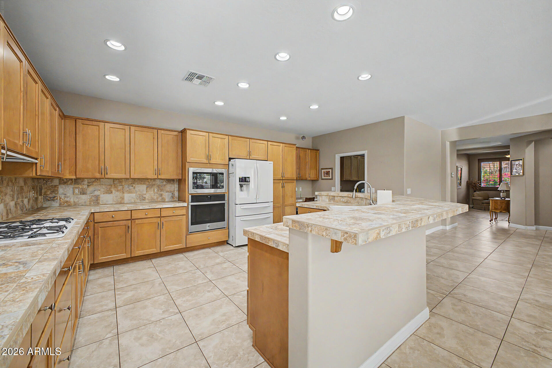 ROBSON RANCH - Residential