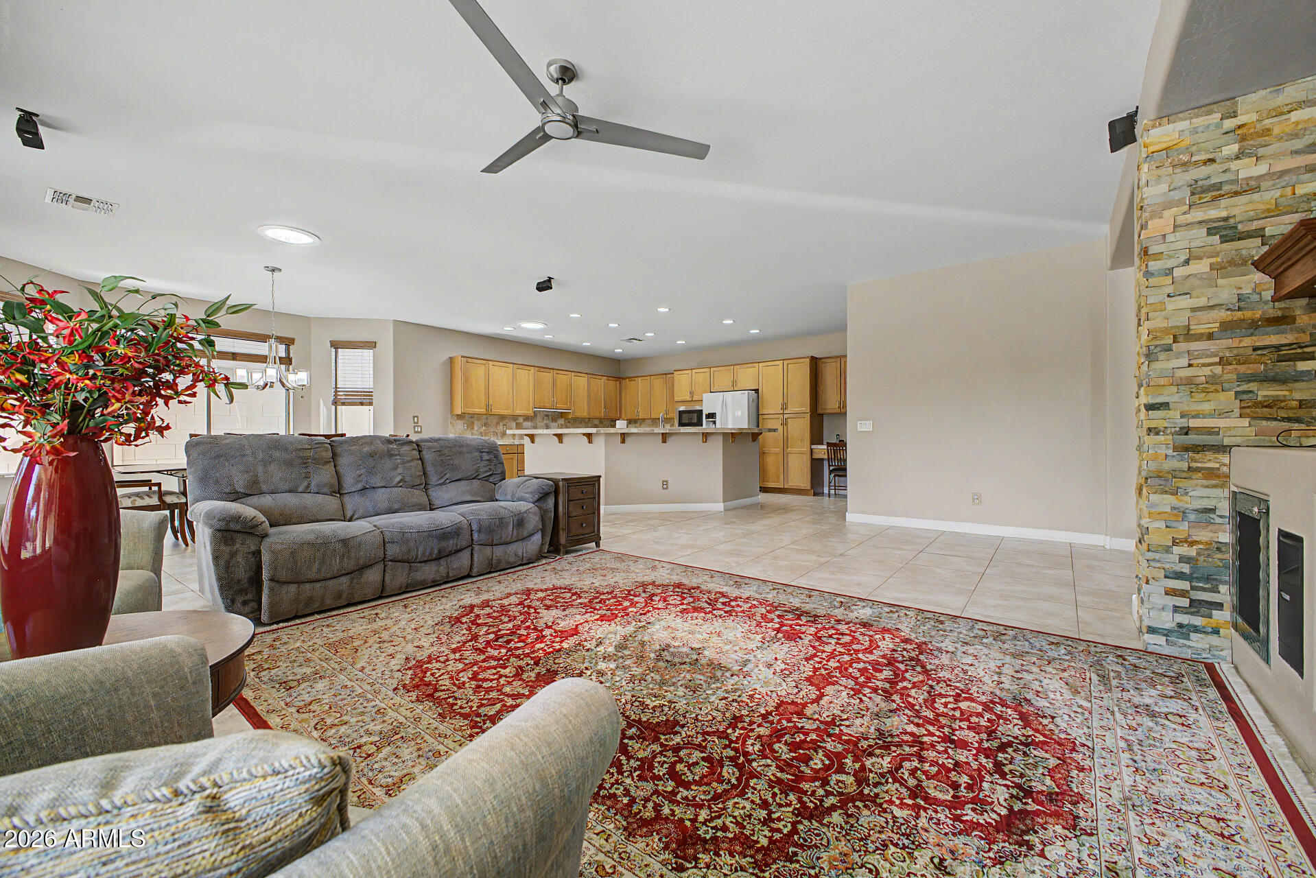 ROBSON RANCH - Residential