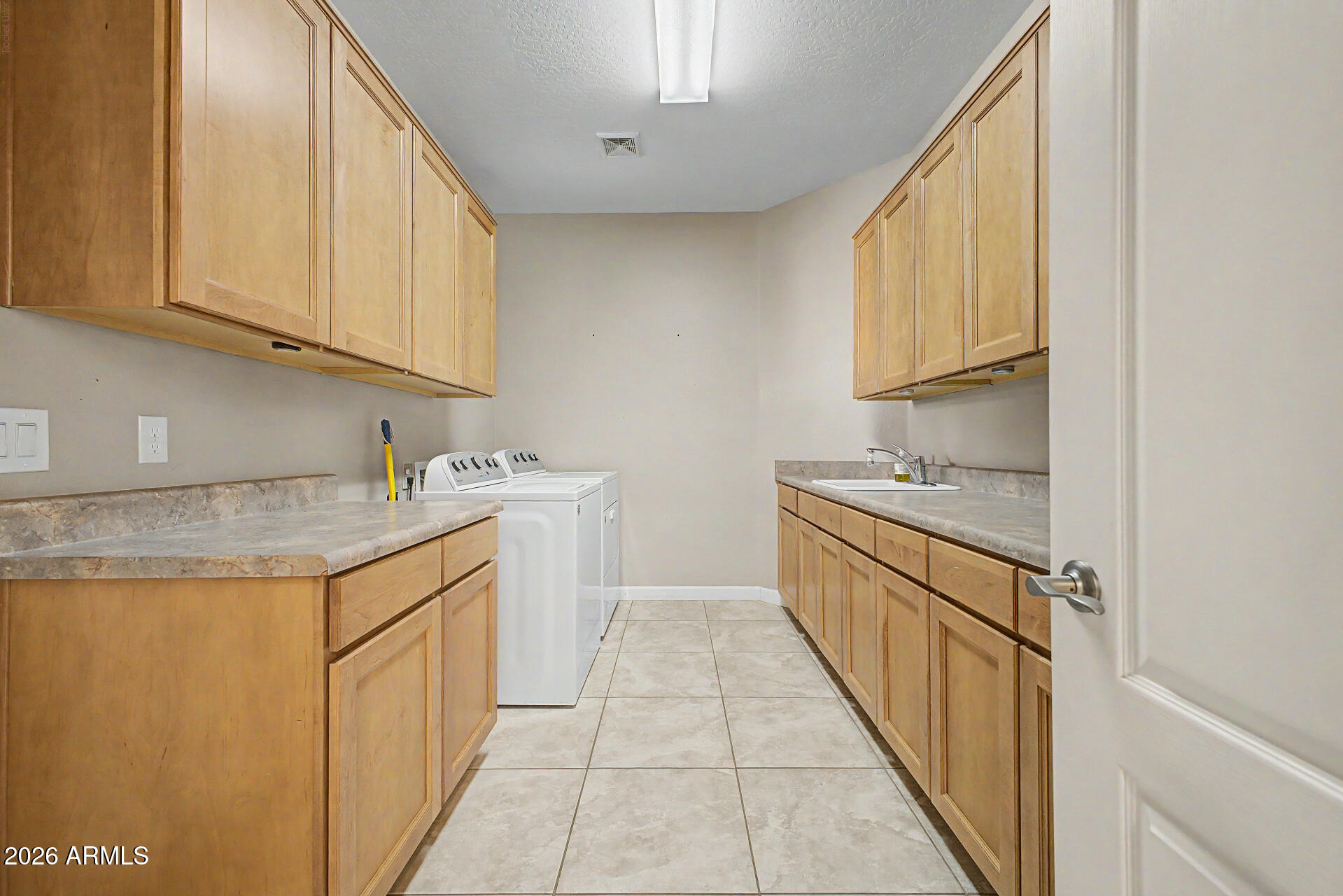 ROBSON RANCH - Residential