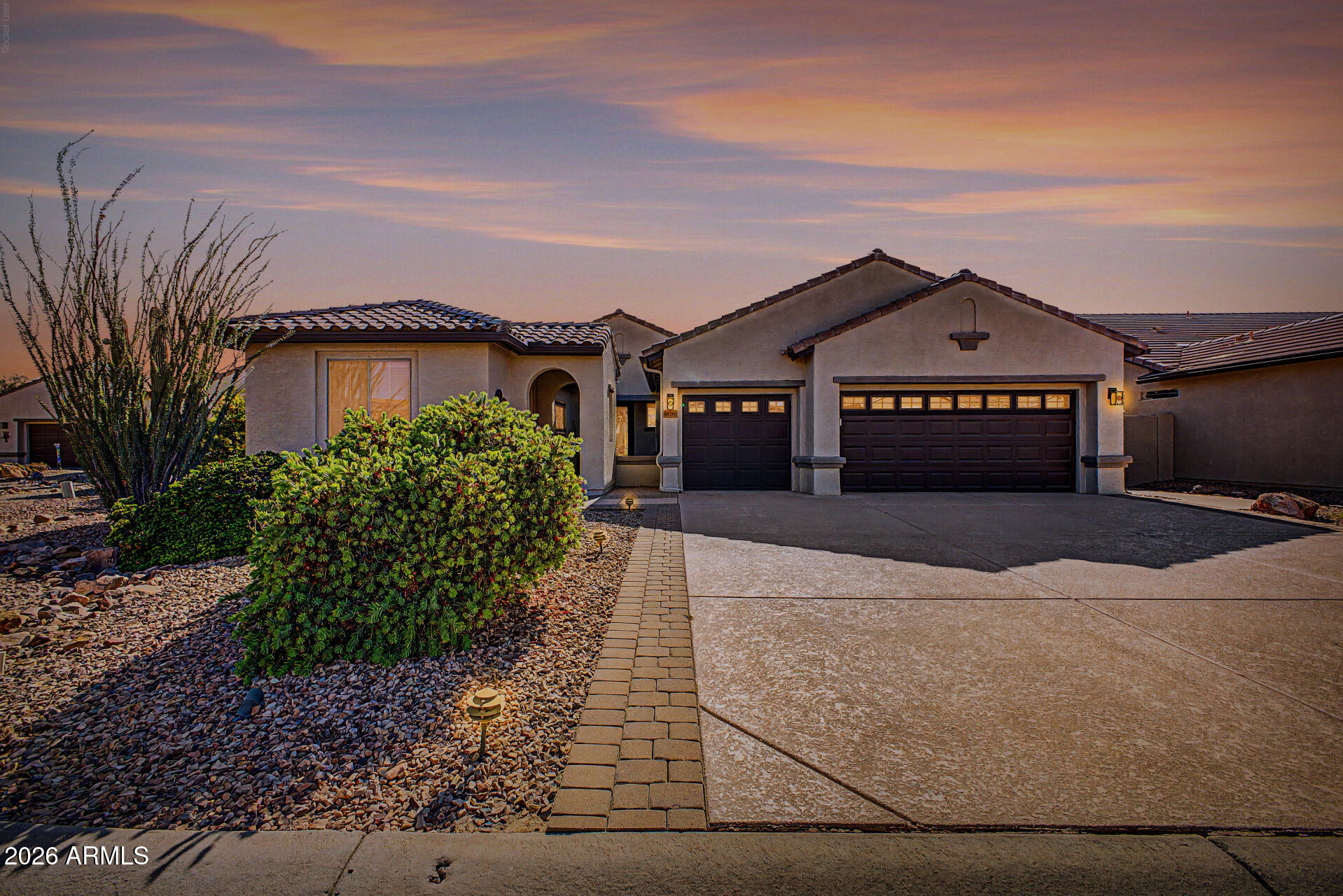 ROBSON RANCH - Residential