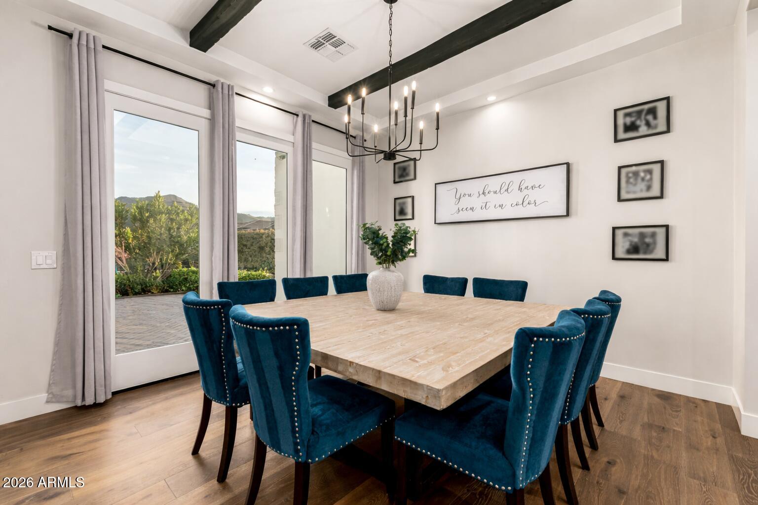 ENCANTO REAL - Residential