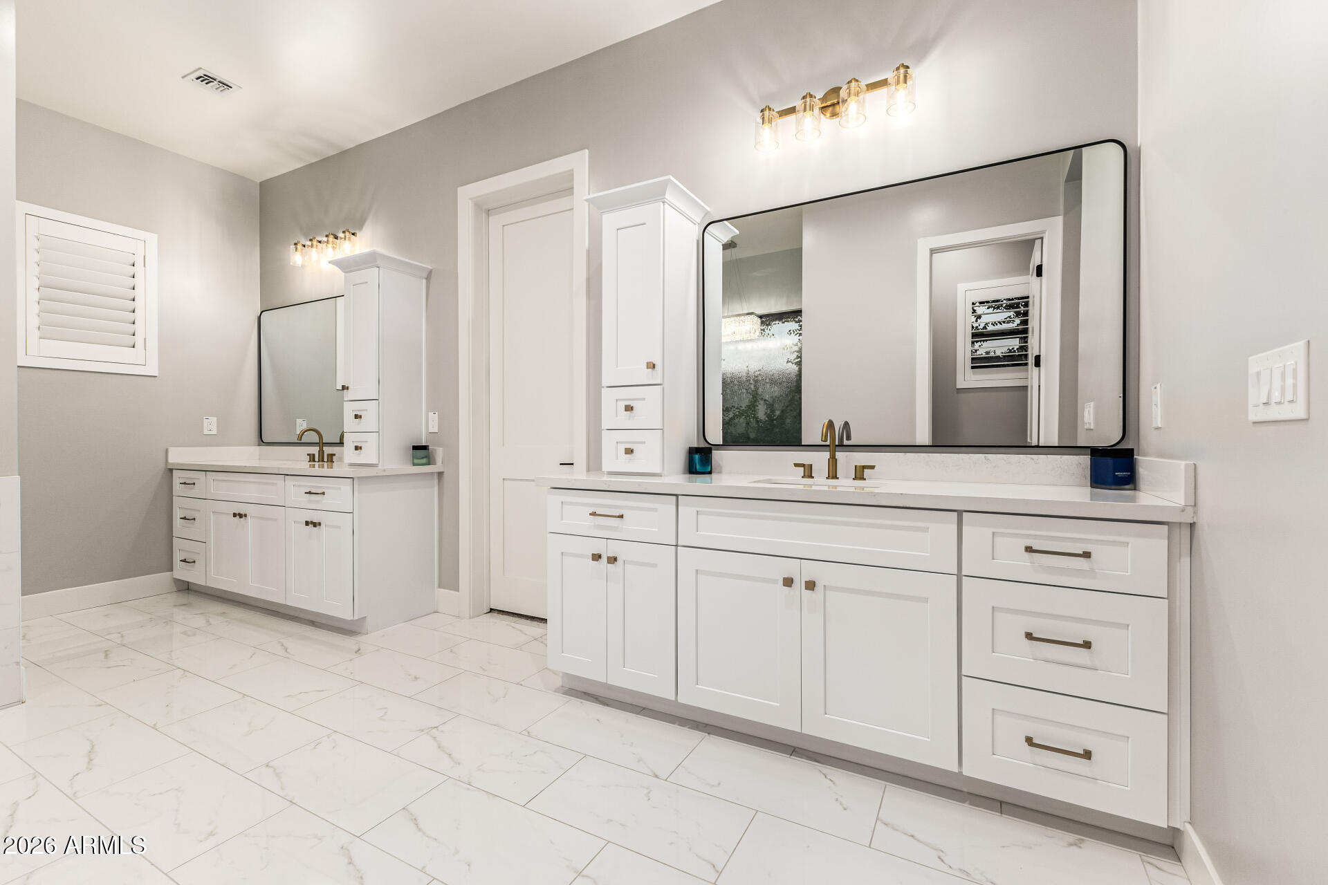 ENCANTO REAL - Residential