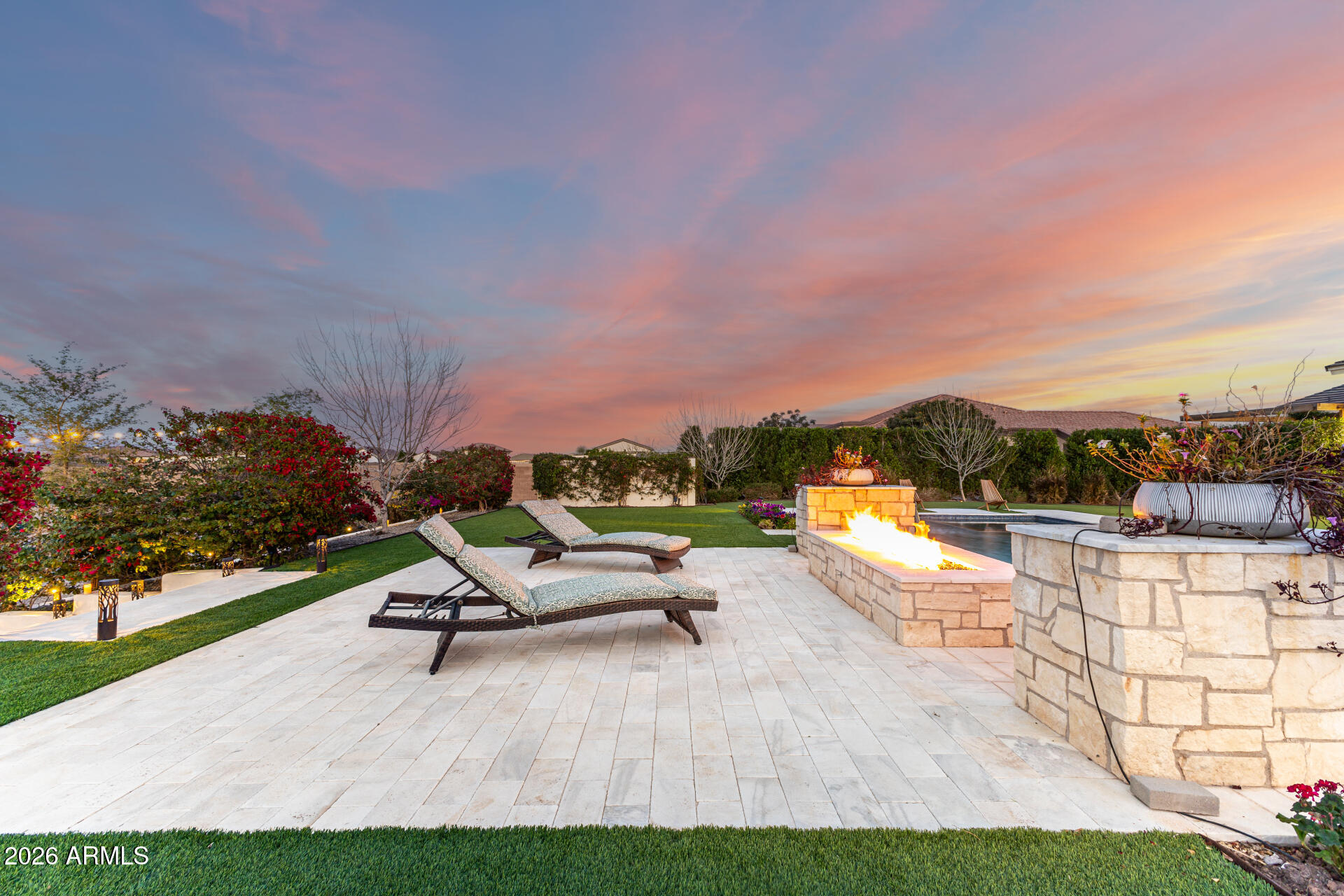 ENCANTO REAL - Residential