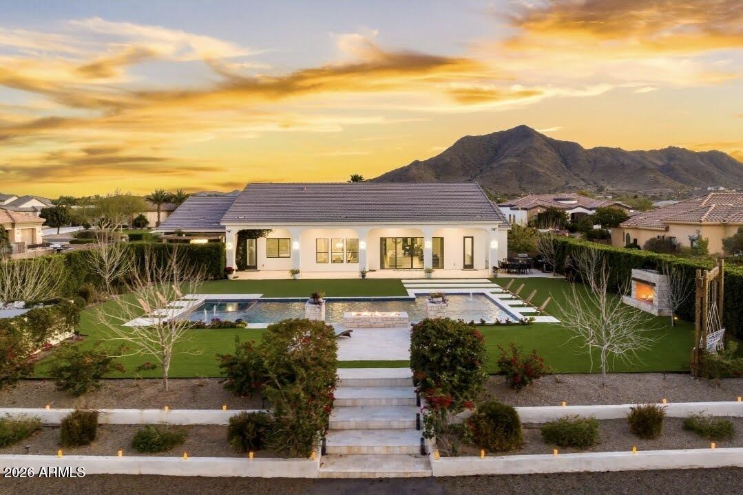 ENCANTO REAL - Residential