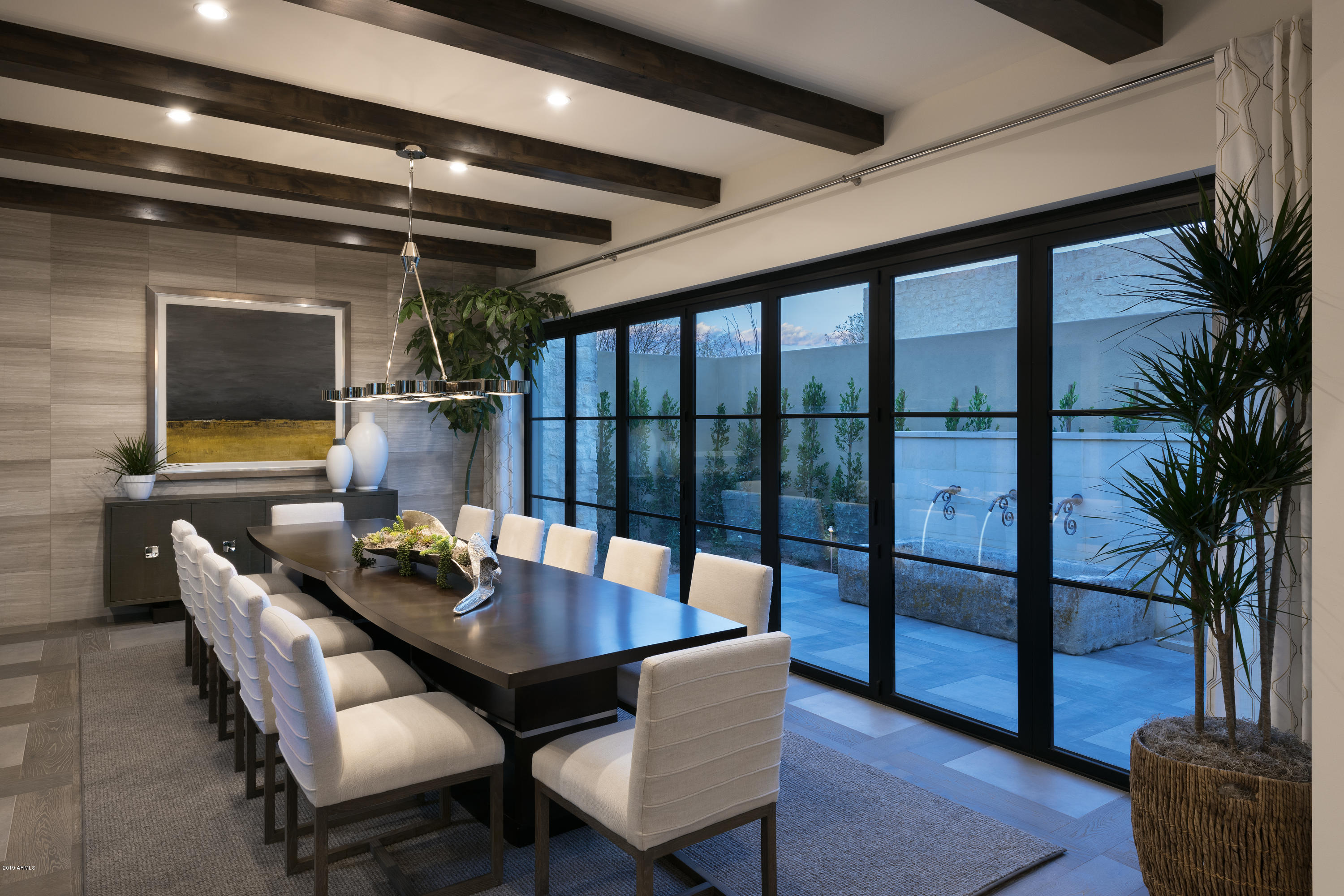 WHITE HORSE - Residential