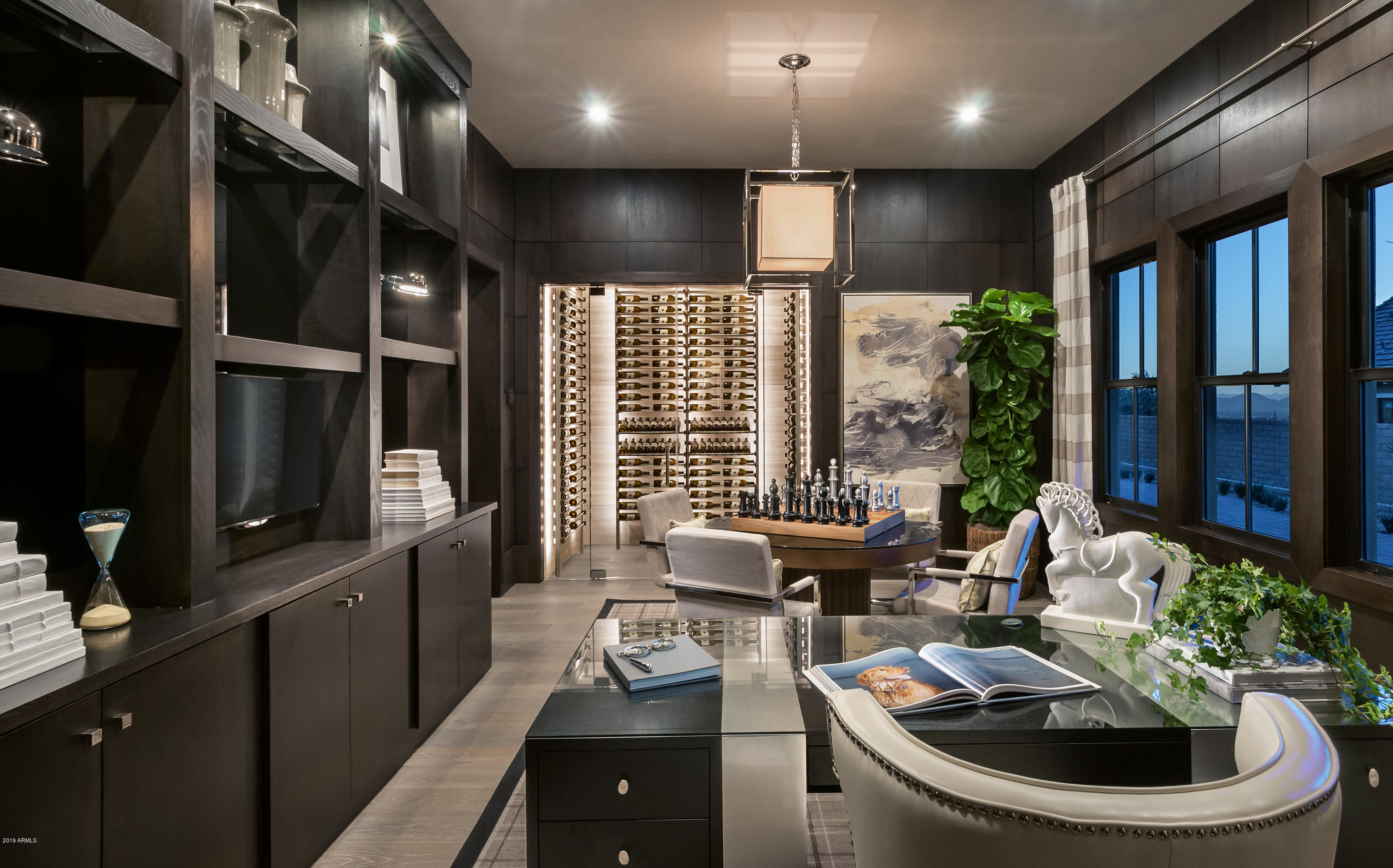 WHITE HORSE - Residential