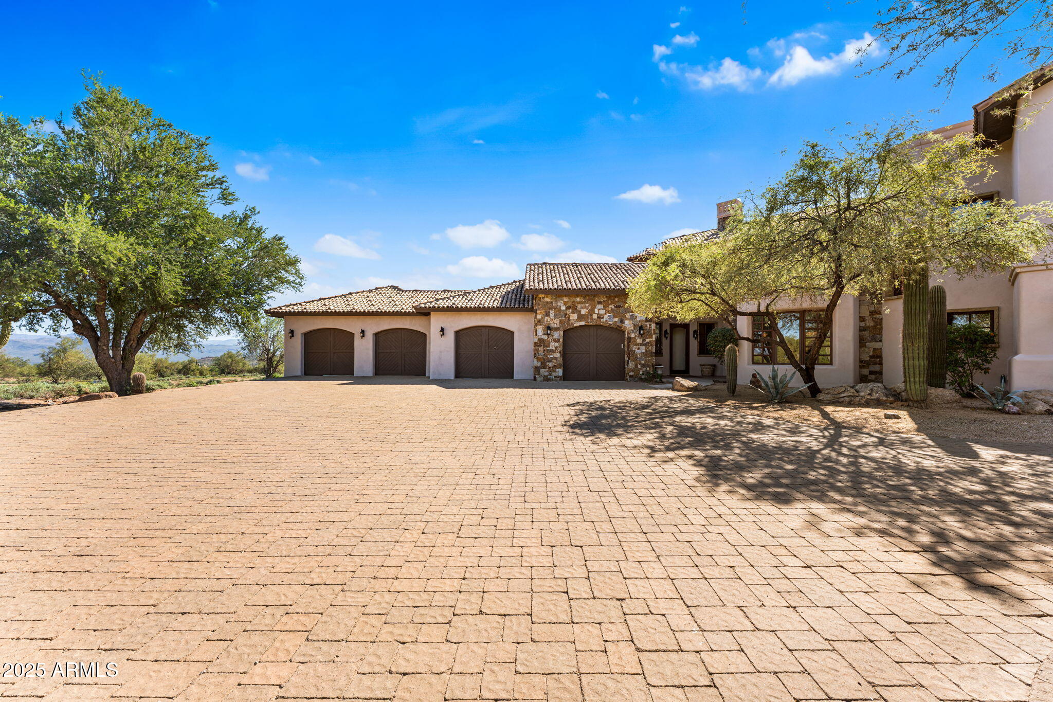 No HOA - Residential