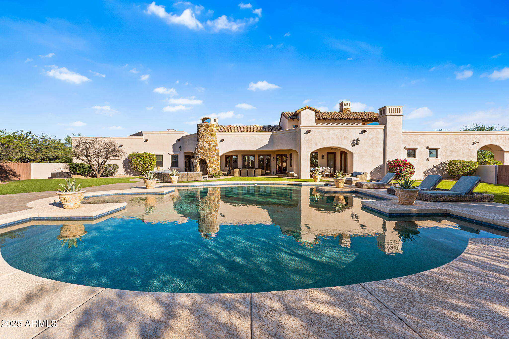 No HOA - Residential