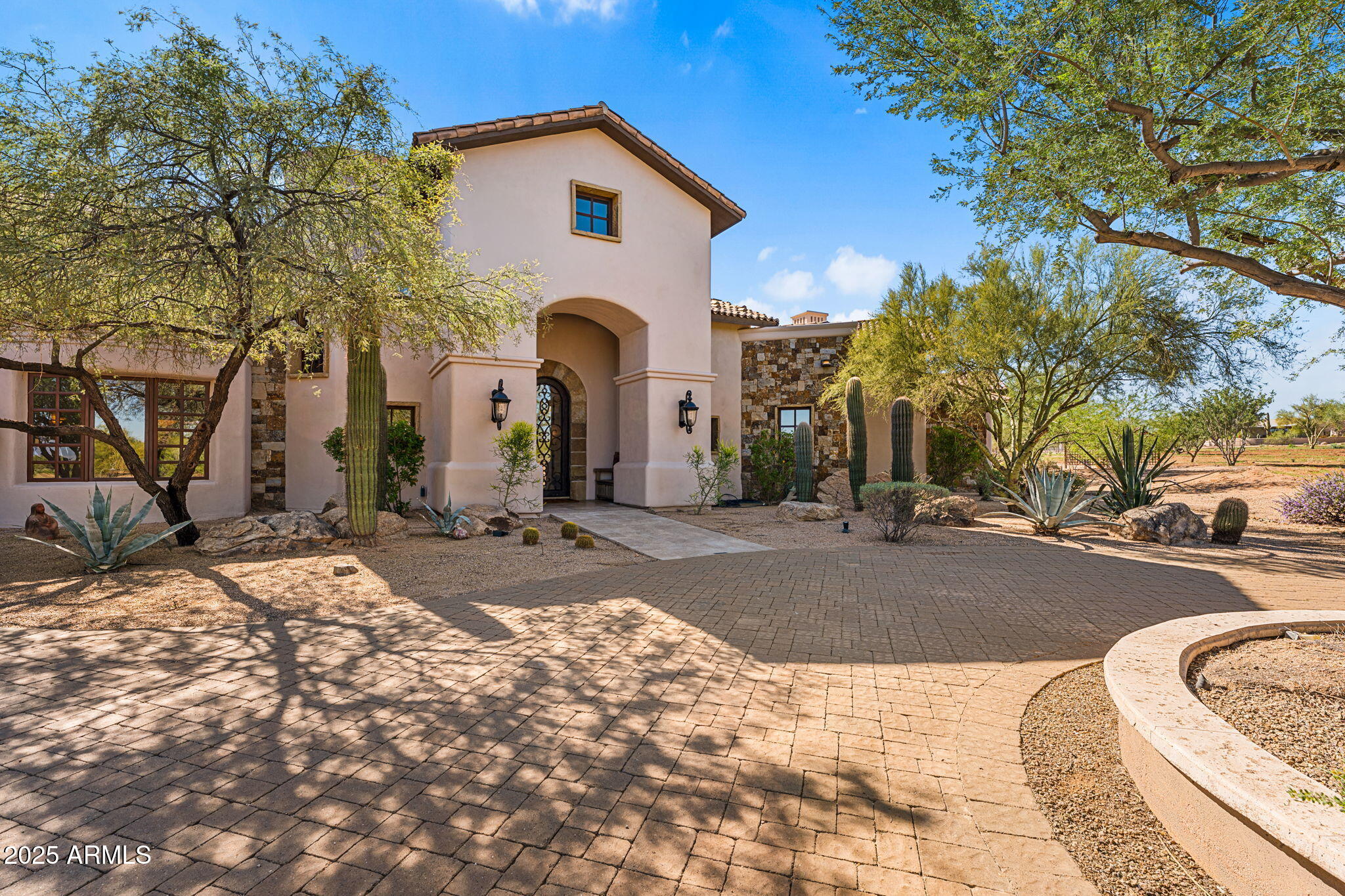 No HOA - Residential