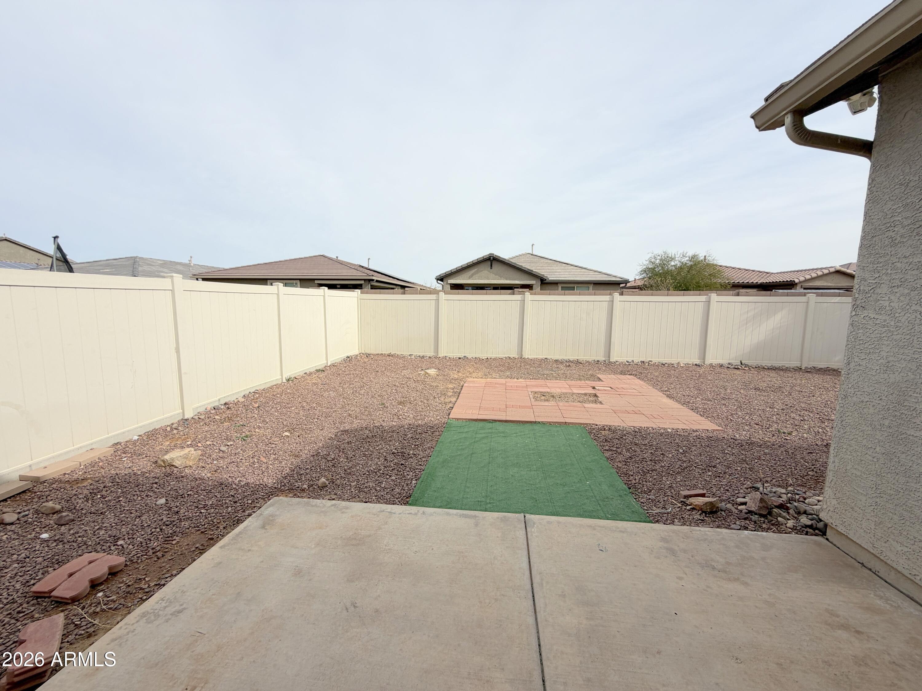 RED ROCK VILLAGE 1 - Residential