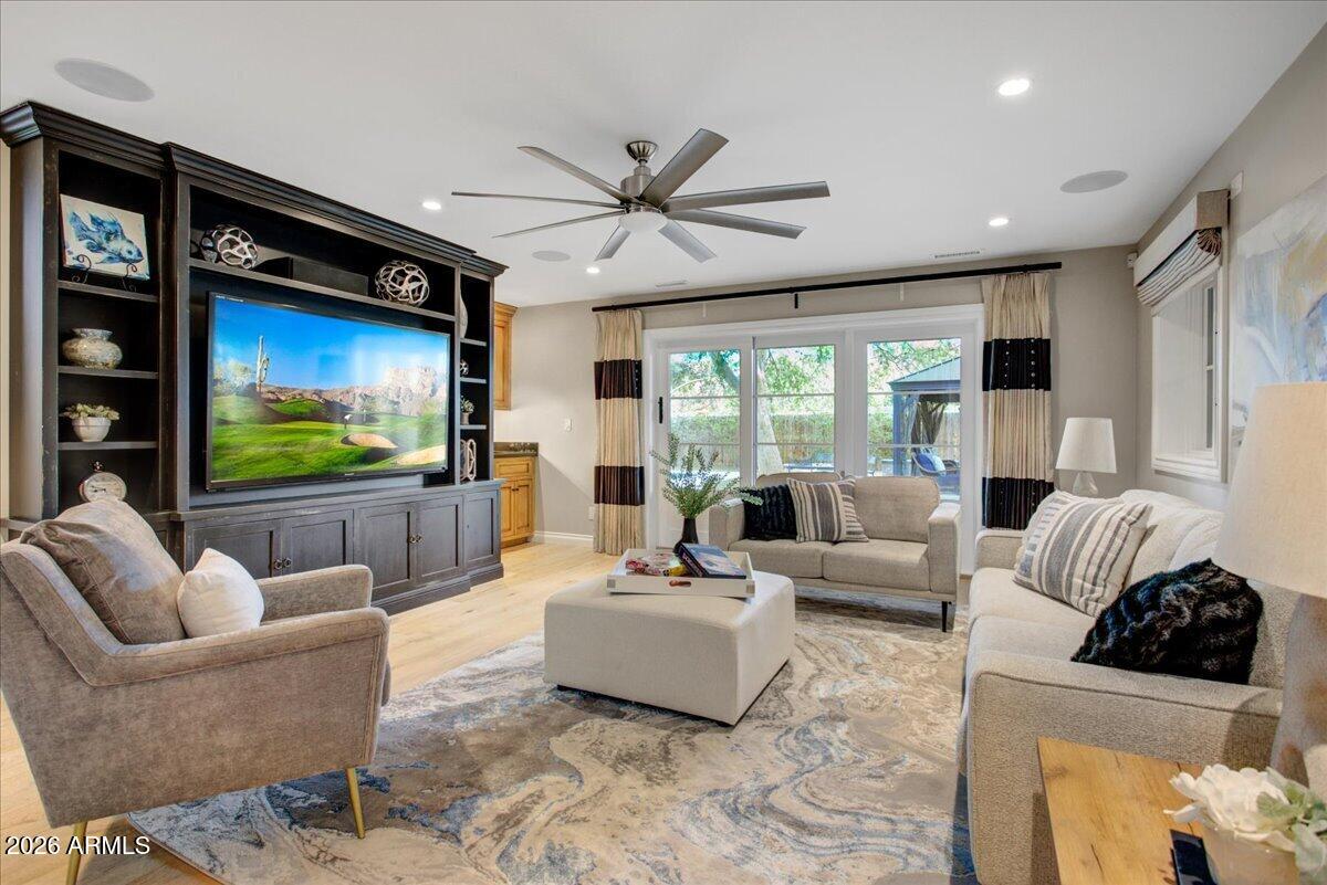 LITCHFIELD ESTATES - Residential