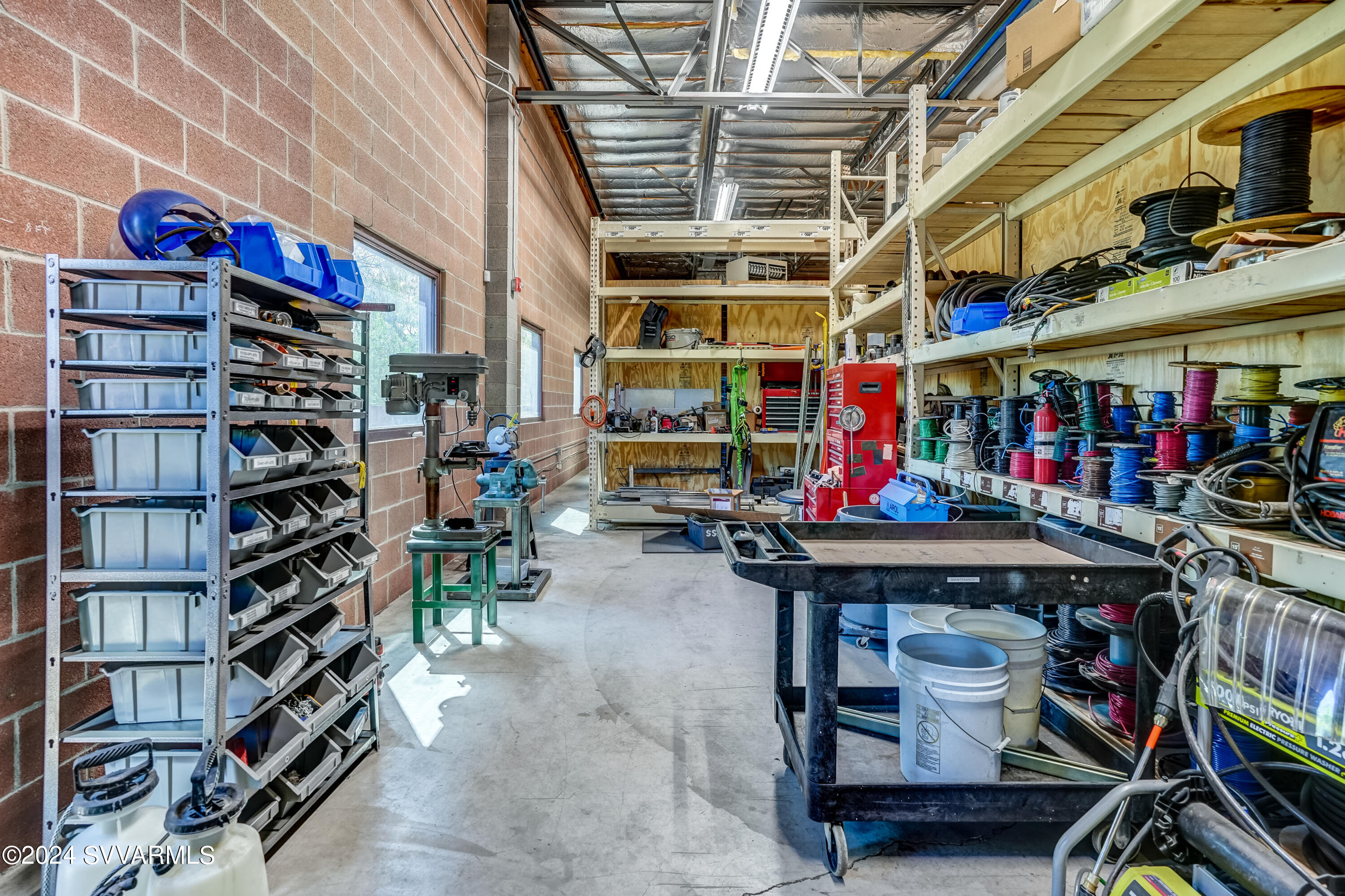 Mingus Ind Pk - Commercial Sale