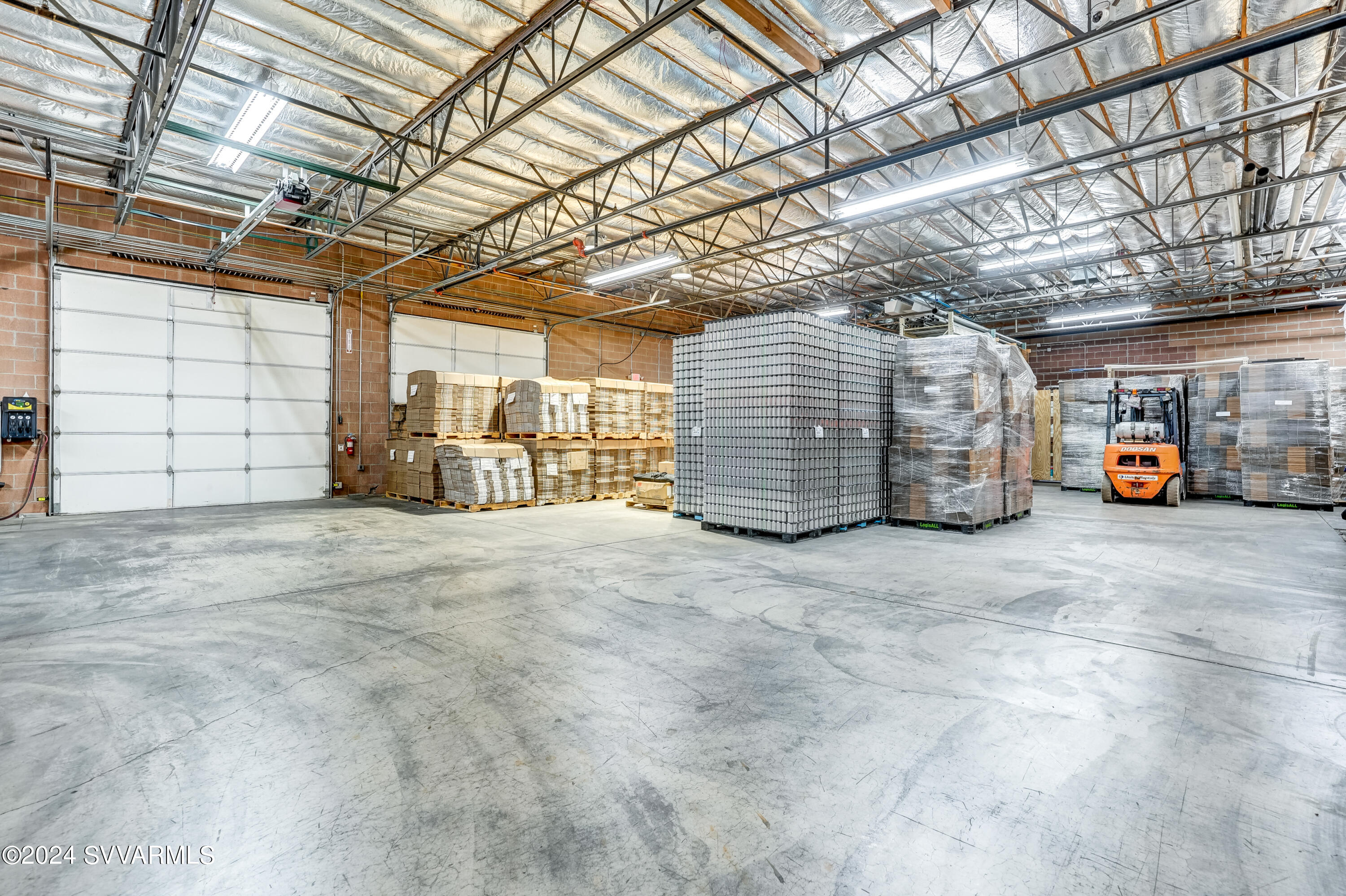Mingus Ind Pk - Commercial Sale