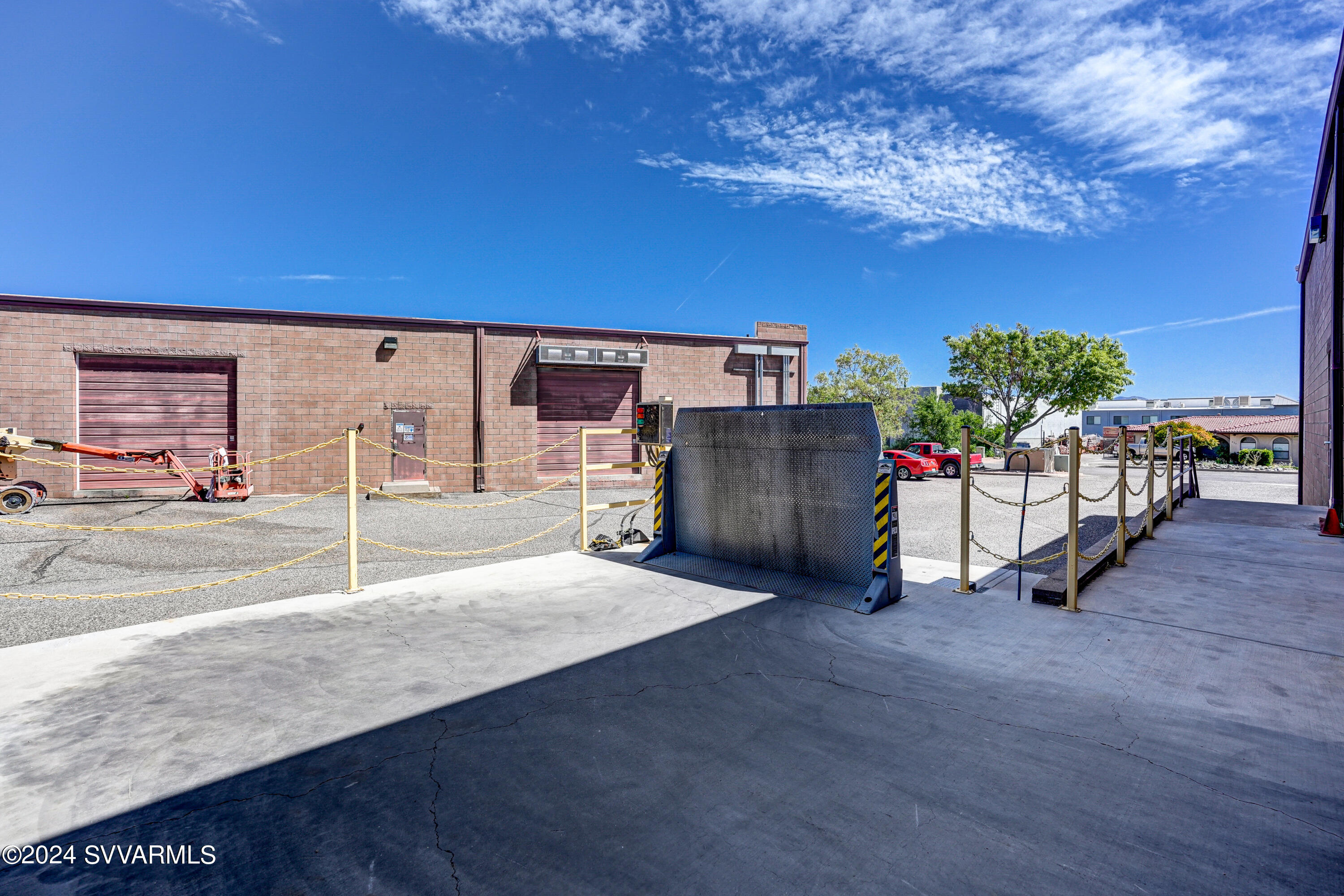 Mingus Ind Pk - Commercial Sale
