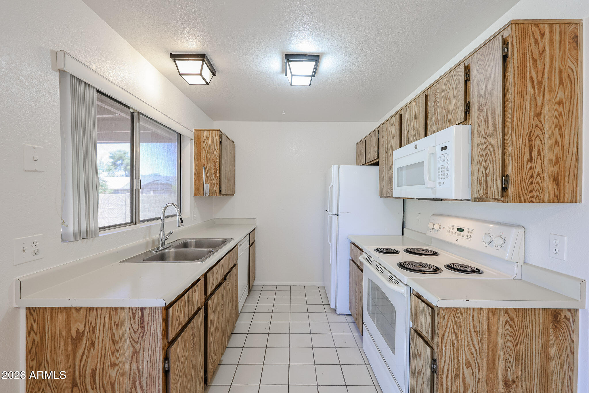 SUNCREST VILLAS WEST 5 LOT 394-413 - Residential