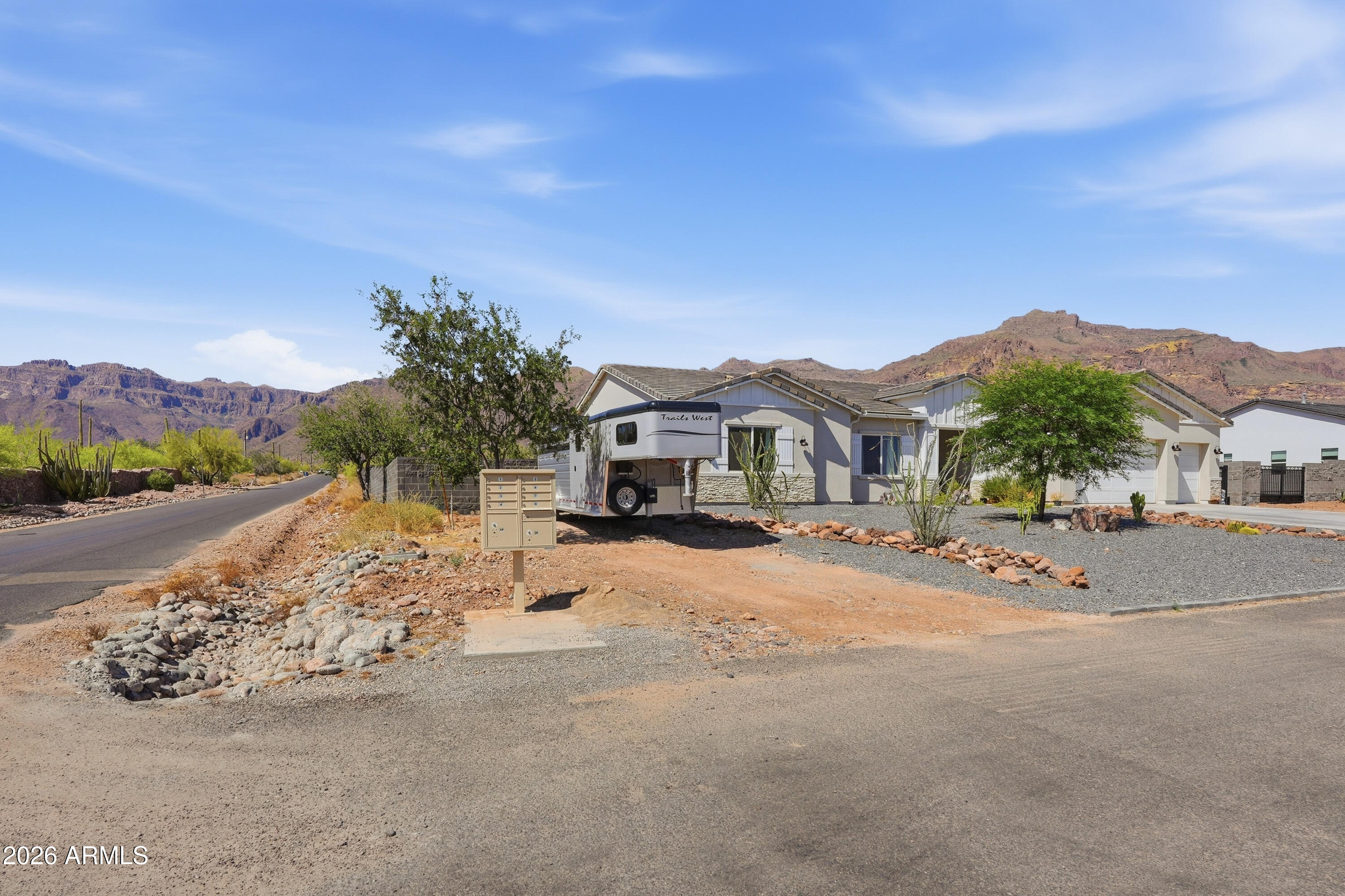 NO HOA - 1.25 ACRE LOT - Residential