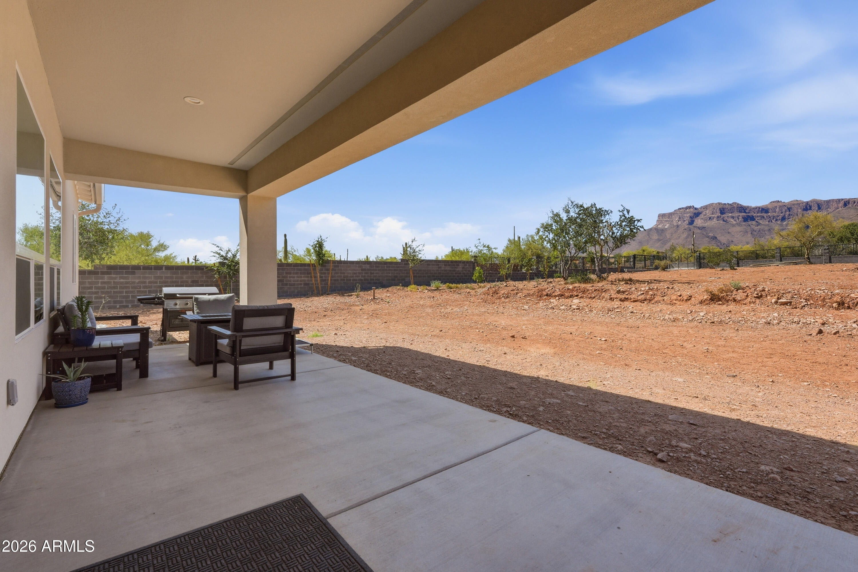 NO HOA - 1.25 ACRE LOT - Residential
