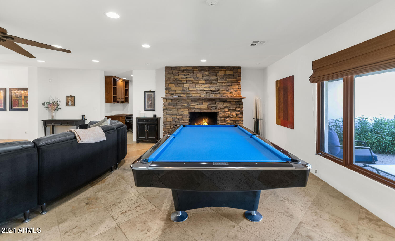 COLLINS GROVE - Residential Lease