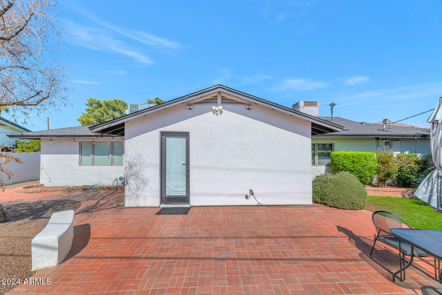 COLLINS GROVE - Residential Lease