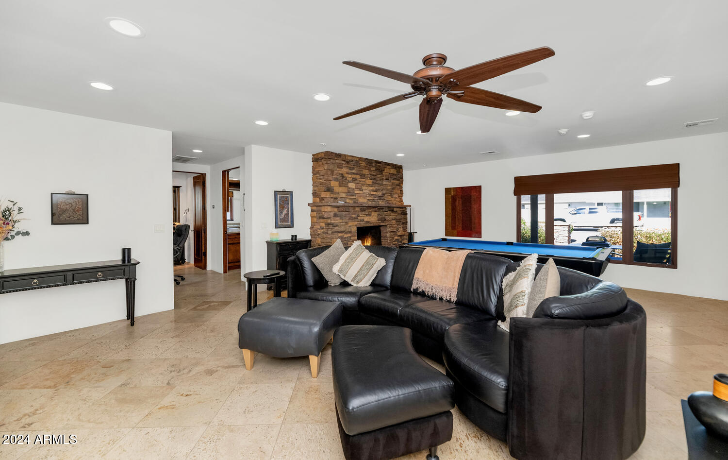 COLLINS GROVE - Residential Lease