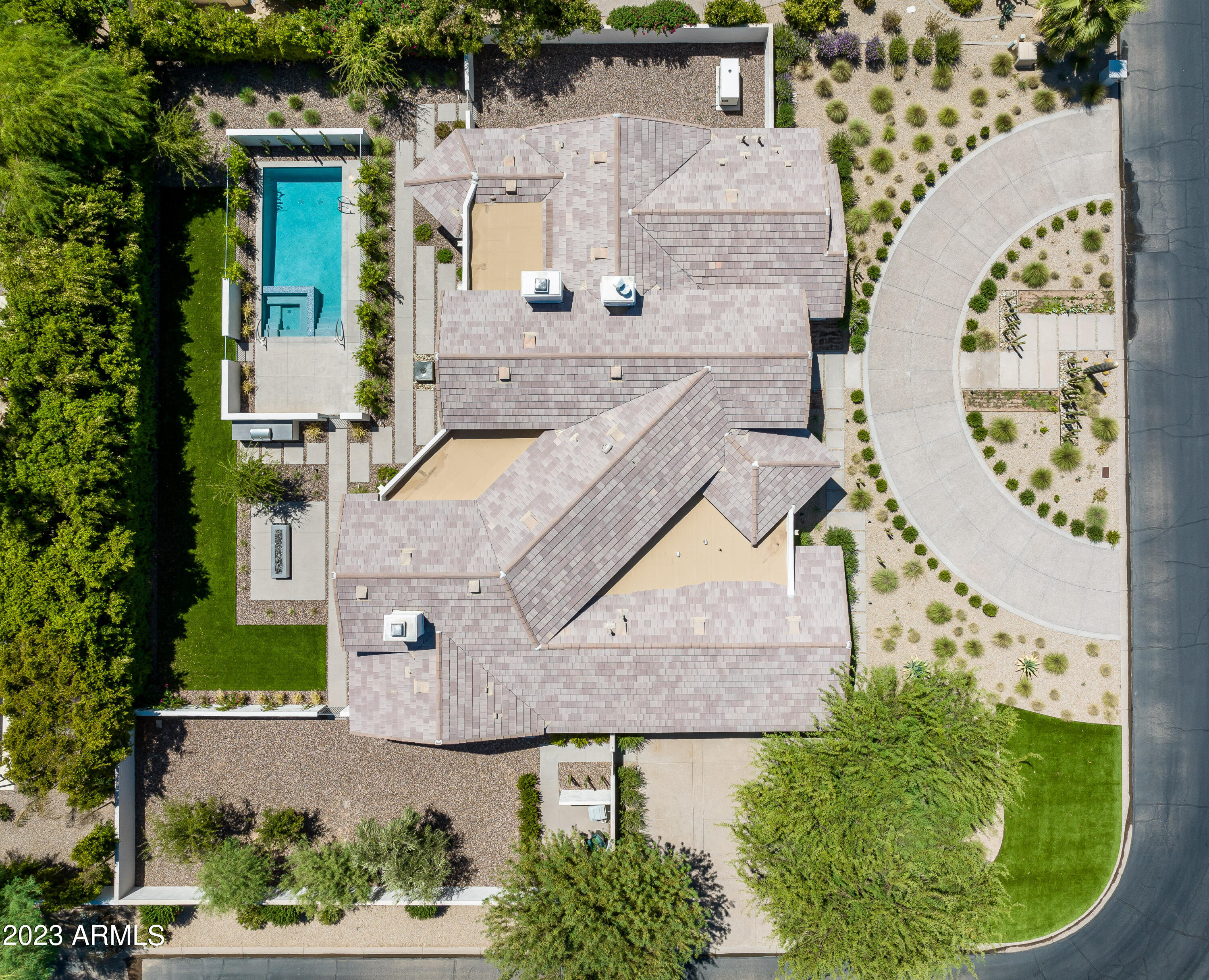 CHENEY ESTATES LOT 1-72 TR A-C D1 D2 E,F - Residential