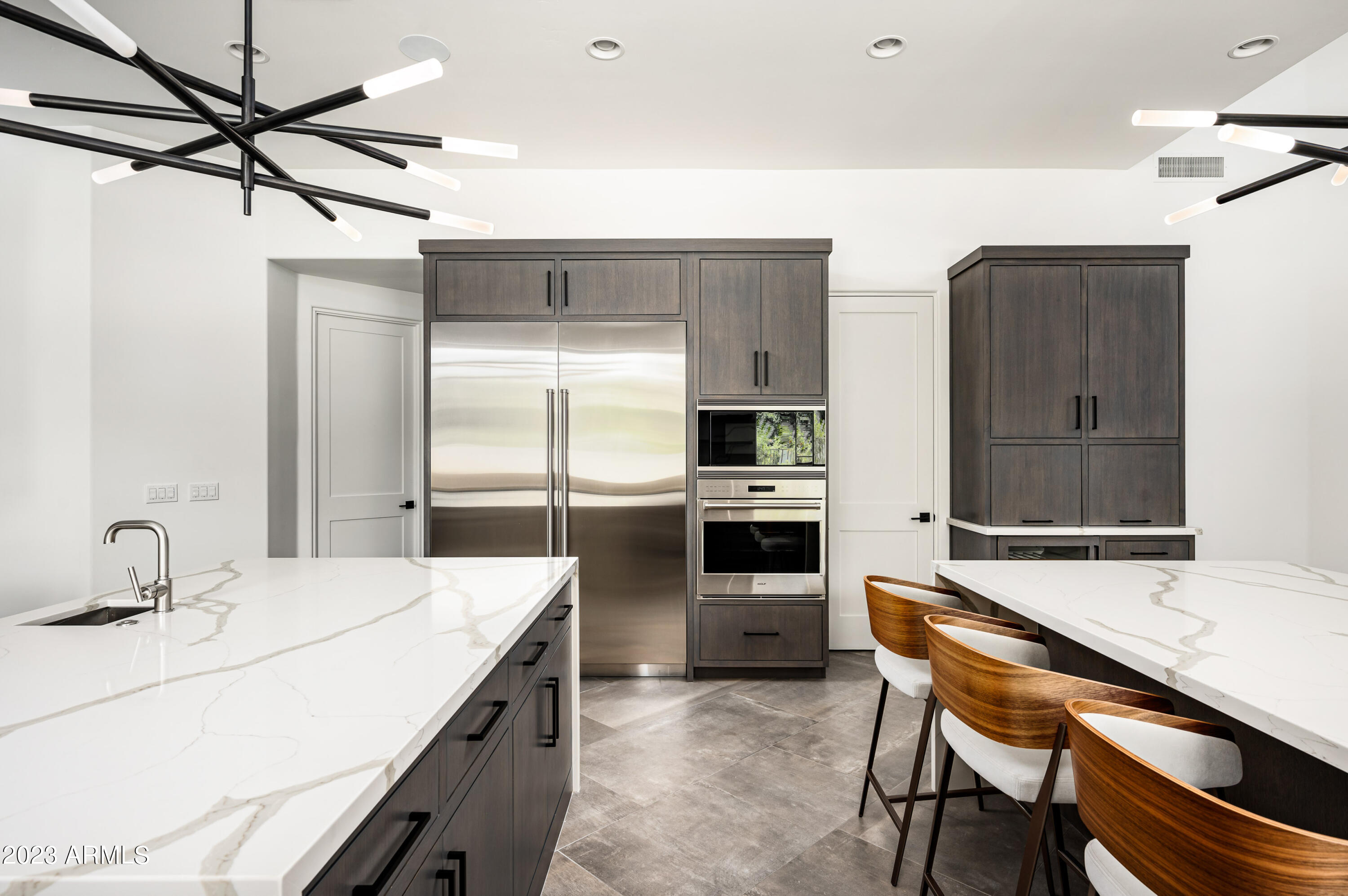 CHENEY ESTATES LOT 1-72 TR A-C D1 D2 E,F - Residential